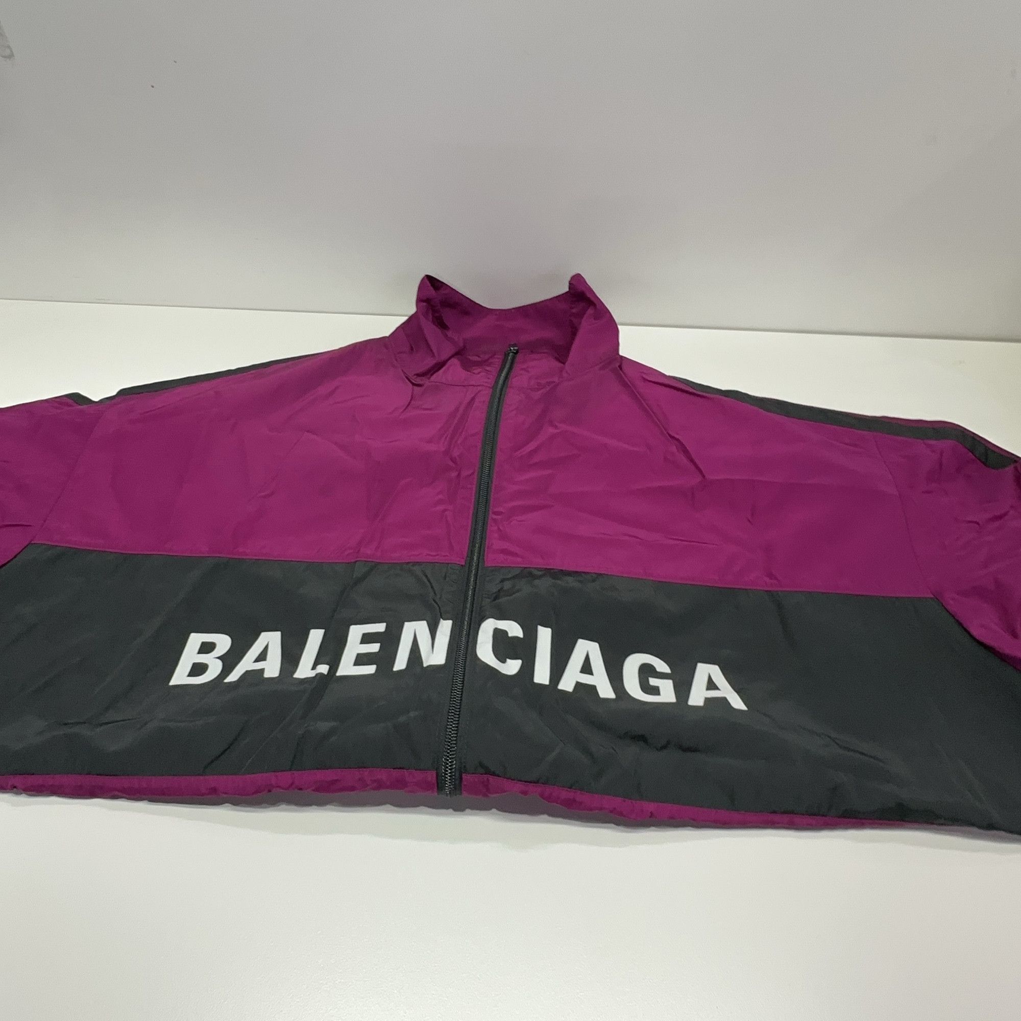 Balenciaga Balenciaga Logo Track Jacket Size 46 Size US S / EU 44-46 / 1 - 7 Thumbnail