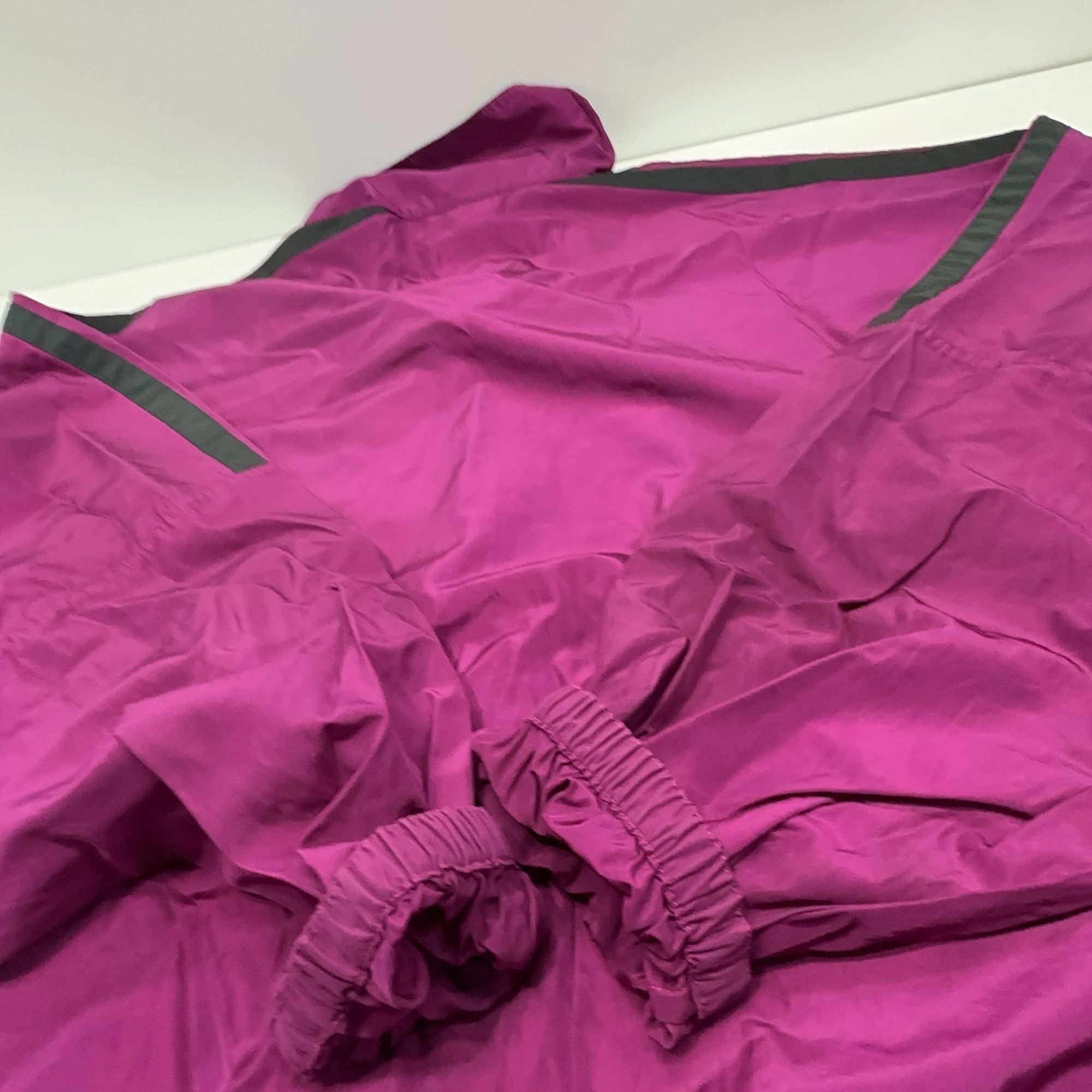 Balenciaga Balenciaga Logo Track Jacket Size 46 Size US S / EU 44-46 / 1 - 12 Thumbnail
