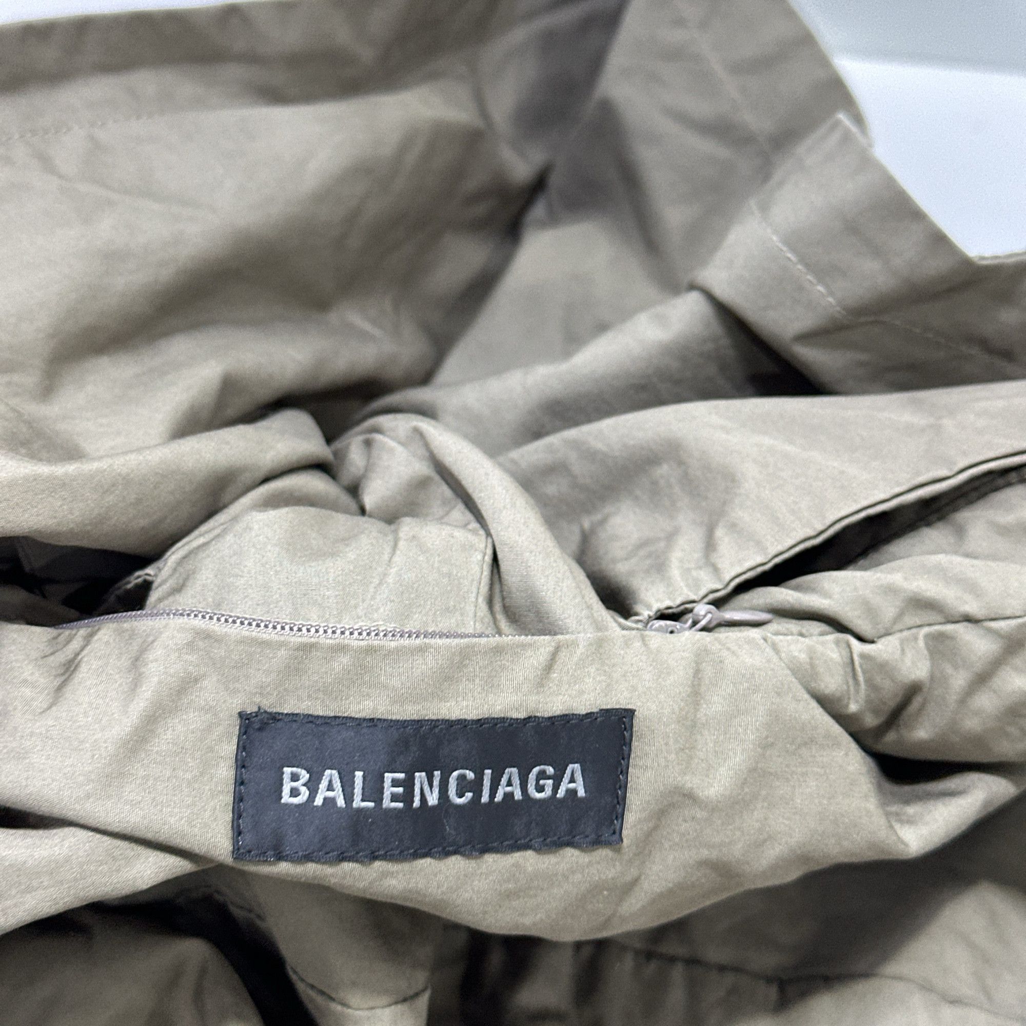 Balenciaga Balenciaga Khaki Hooded Button-Up Jacket Size 2 Size US M / EU 48-50 / 2 - 6 Thumbnail