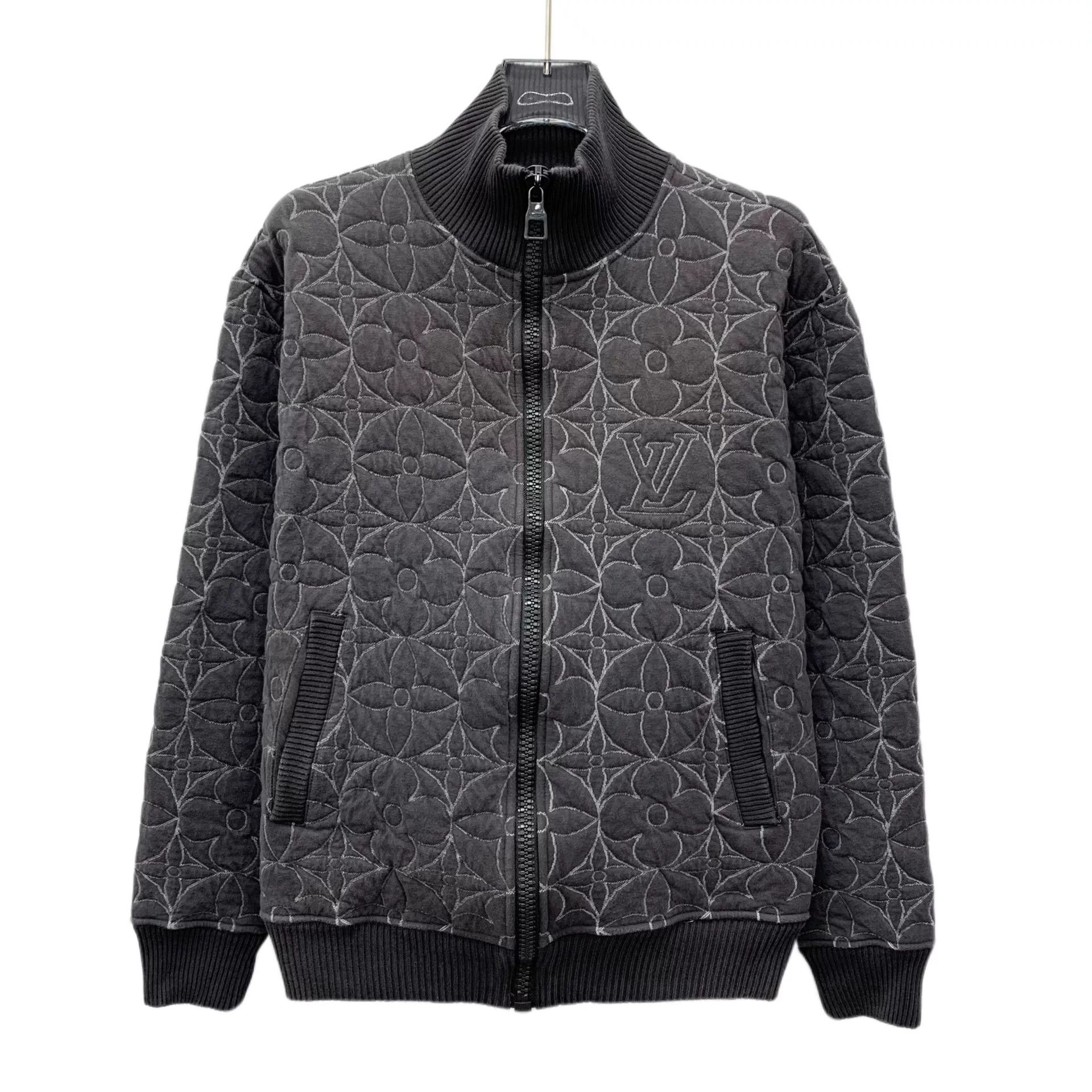 Louis Vuitton Louis Vuitton Monogram Zip Up Jacket S Size US S / EU 44-46 / 1 - 2 Thumbnail