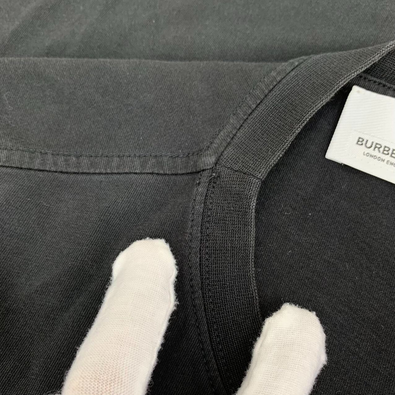 Burberry Burberry London England Logo Print T-Shirt US XXS Size US XXS / EU 40 - 9 Thumbnail