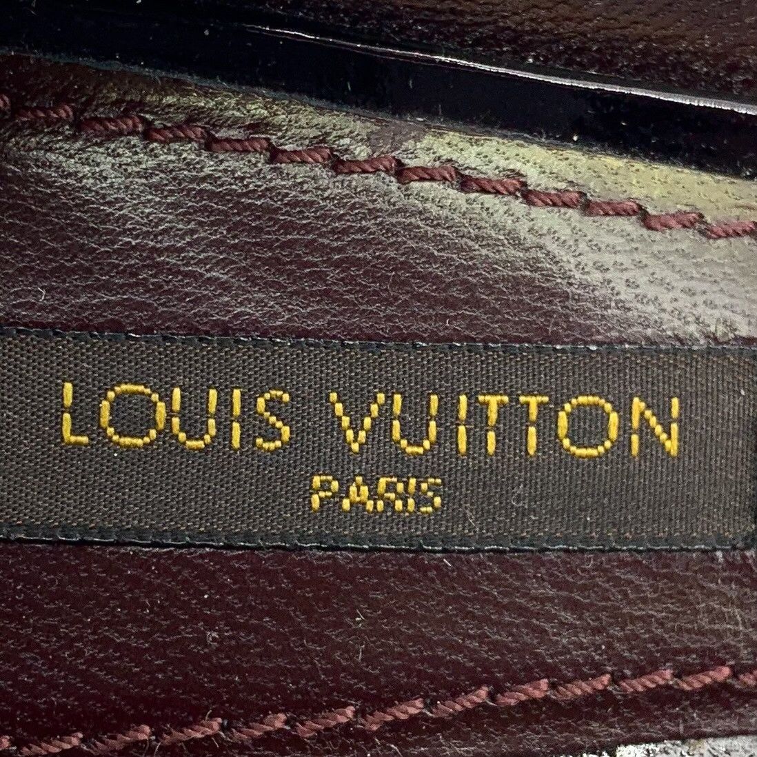 Louis Vuitton Louis Vuitton Lock Patent Leather Heels 35 Size US 5 / IT 35 - 9 Thumbnail