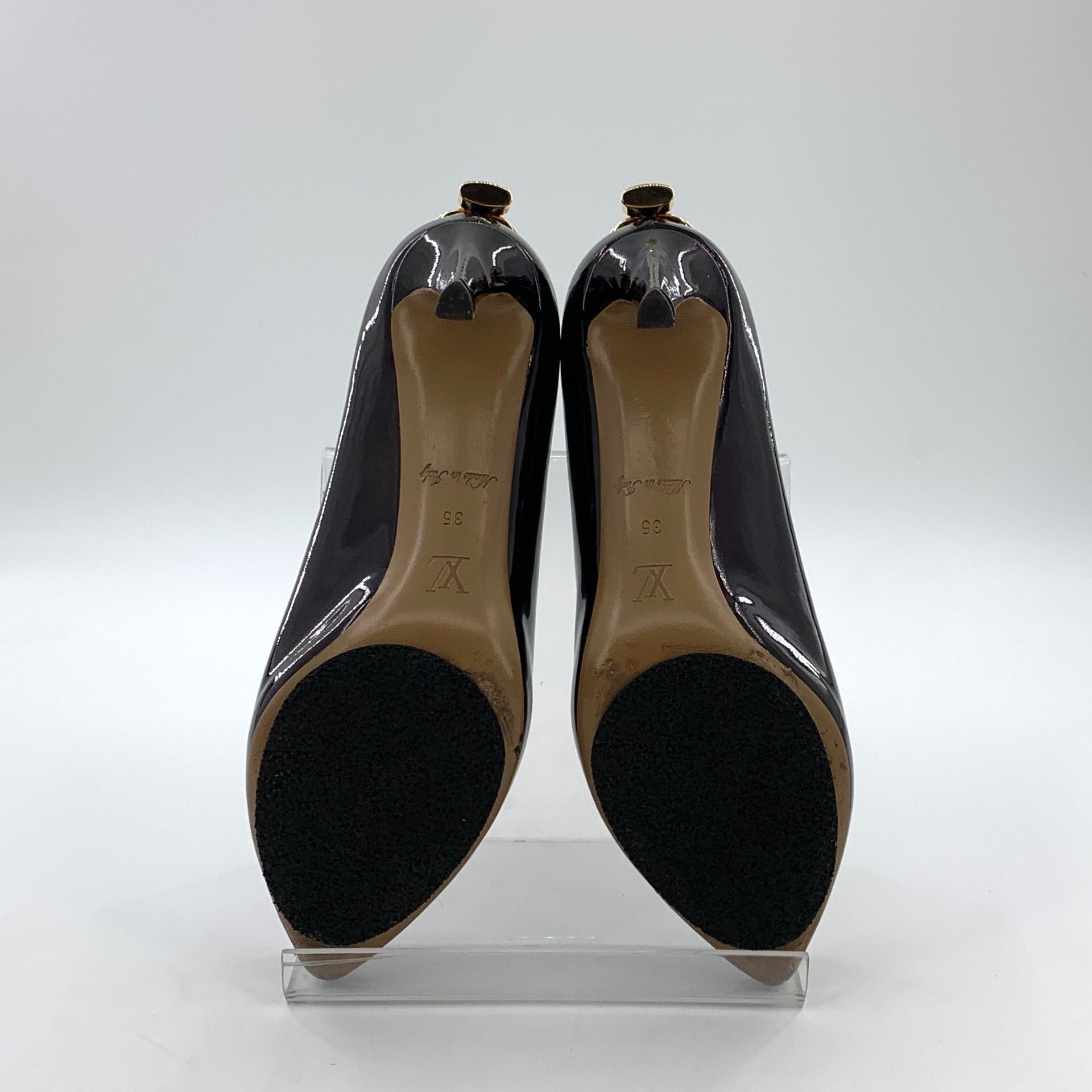 Louis Vuitton Louis Vuitton Lock Patent Leather Heels 35 Size US 5 / IT 35 - 6 Thumbnail