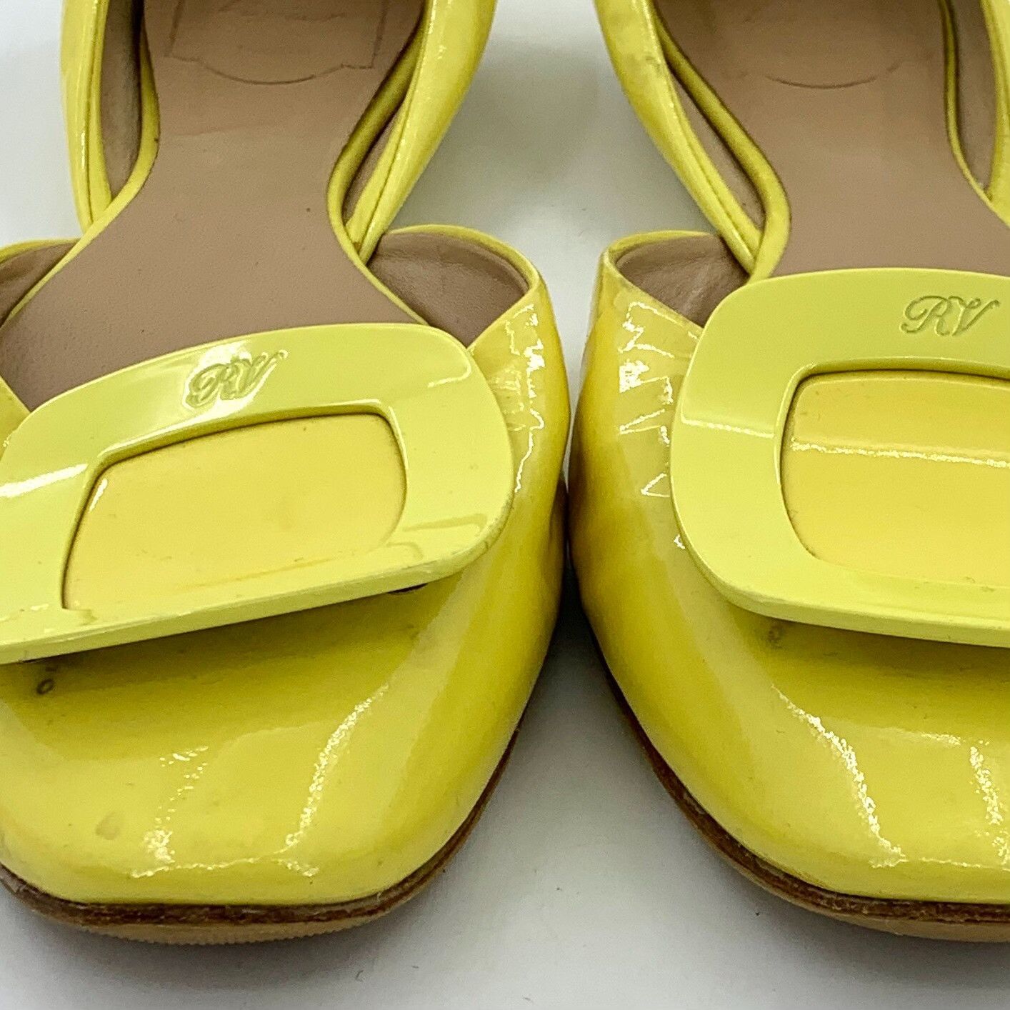 Roger Vivier Roger Vivier Yellow Patent Buckle Flats IT 37.5 Size US 7.5 / IT 37.5 - 9 Thumbnail