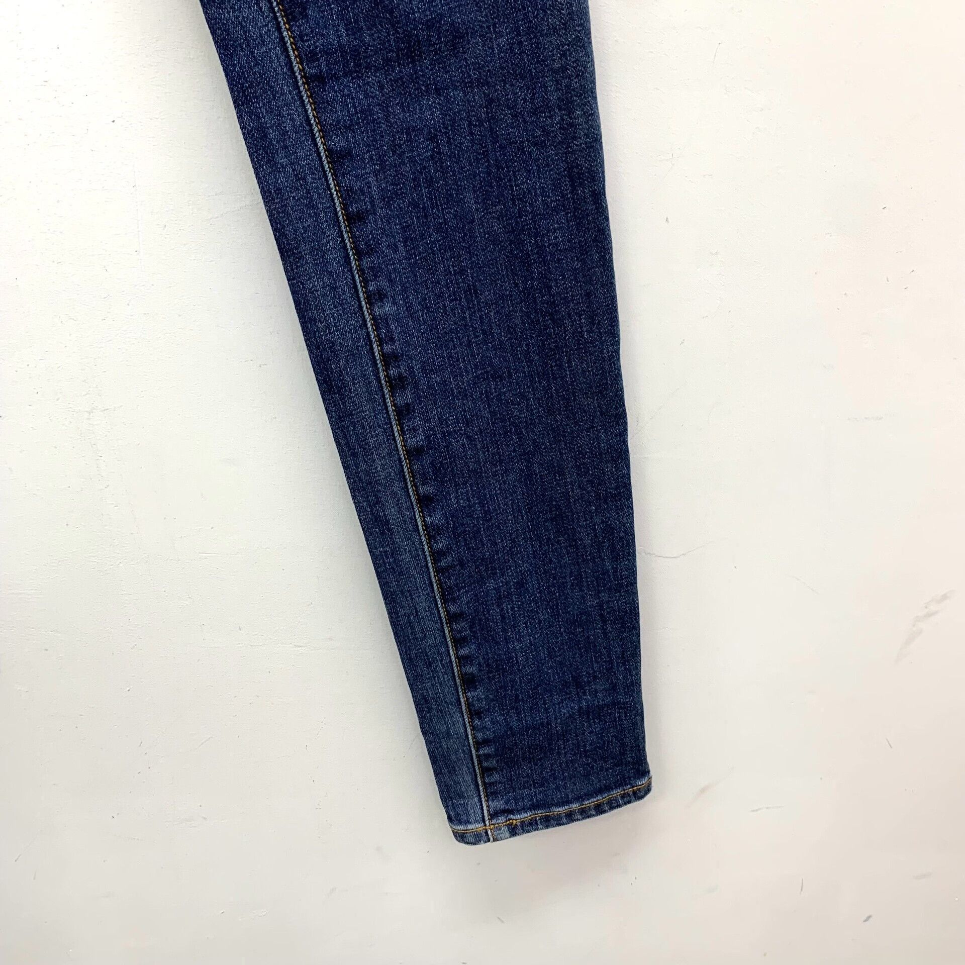 Burberry Burberry Washed Skinny Jeans W26 Size 26" / US 2 / IT 38 - 6 Thumbnail