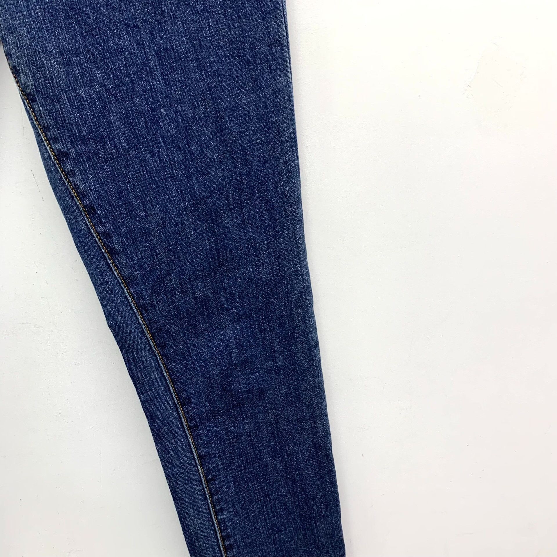 Burberry Burberry Washed Skinny Jeans W26 Size 26" / US 2 / IT 38 - 5 Thumbnail