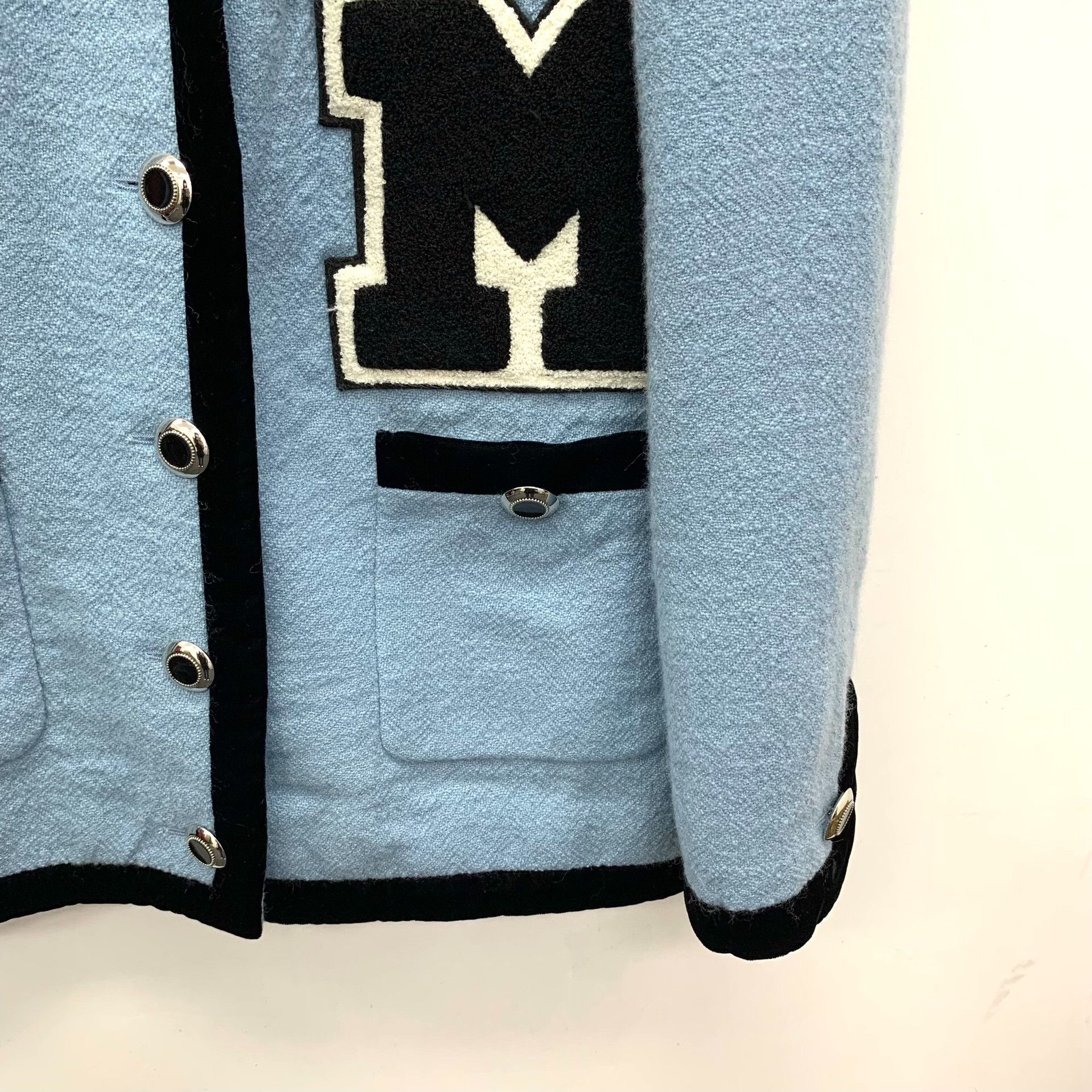 Miu Miu Miu Miu Wool V-Neck Logo Cardigan Size IT 40 Size S / US 4 / IT 40 - 5 Thumbnail