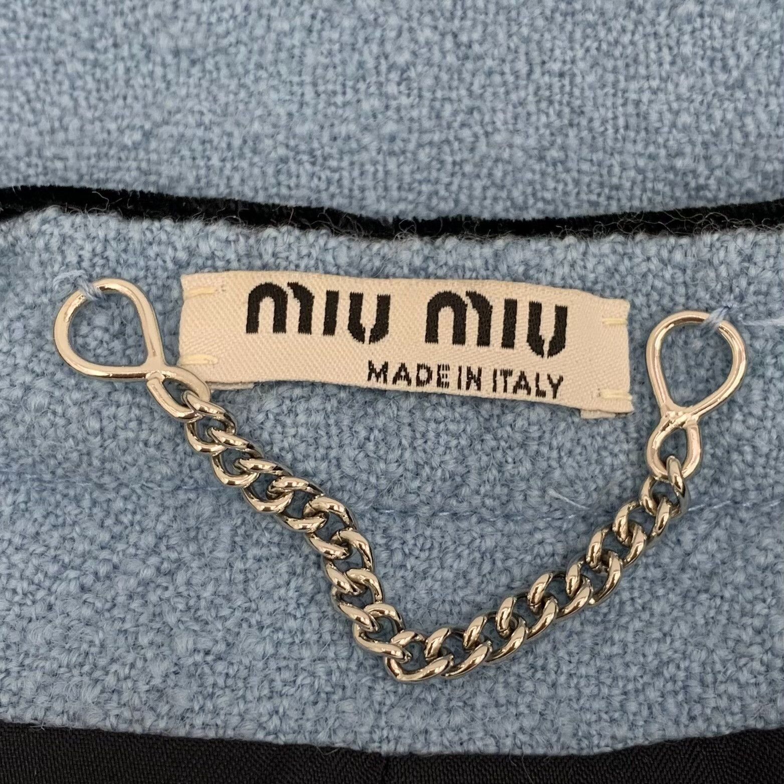 Miu Miu Miu Miu Wool V-Neck Logo Cardigan Size IT 40 Size S / US 4 / IT 40 - 6 Thumbnail