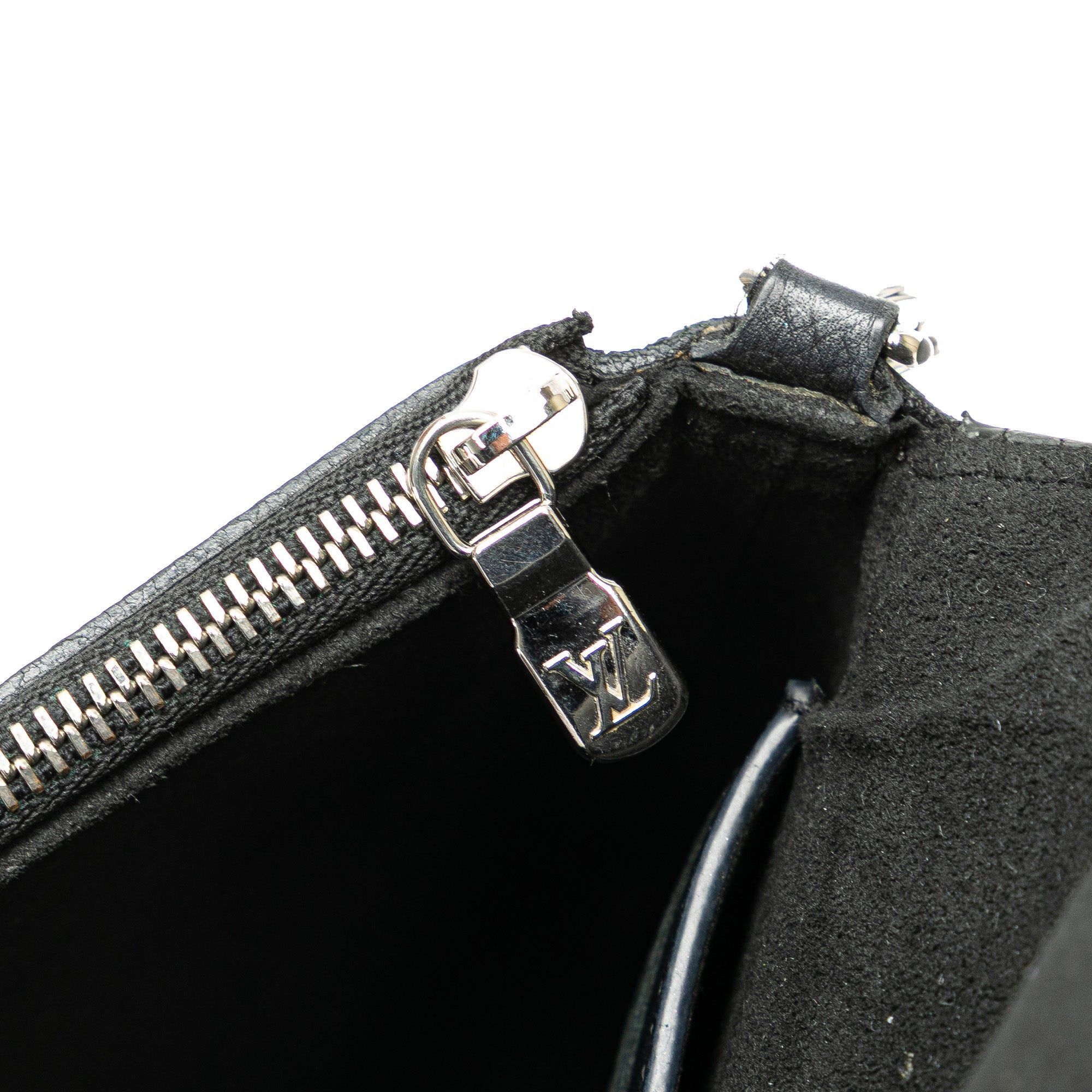 Louis Vuitton MyLockMe Chain Pochette Size ONE SIZE - 7 Thumbnail