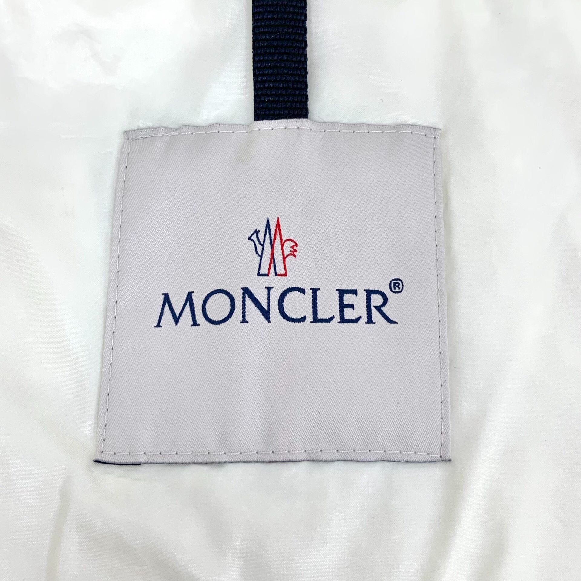 Moncler Moncler Gloriettes Logo Hooded Down Jacket 3 Size L / US 10 / IT 46 - 7 Thumbnail