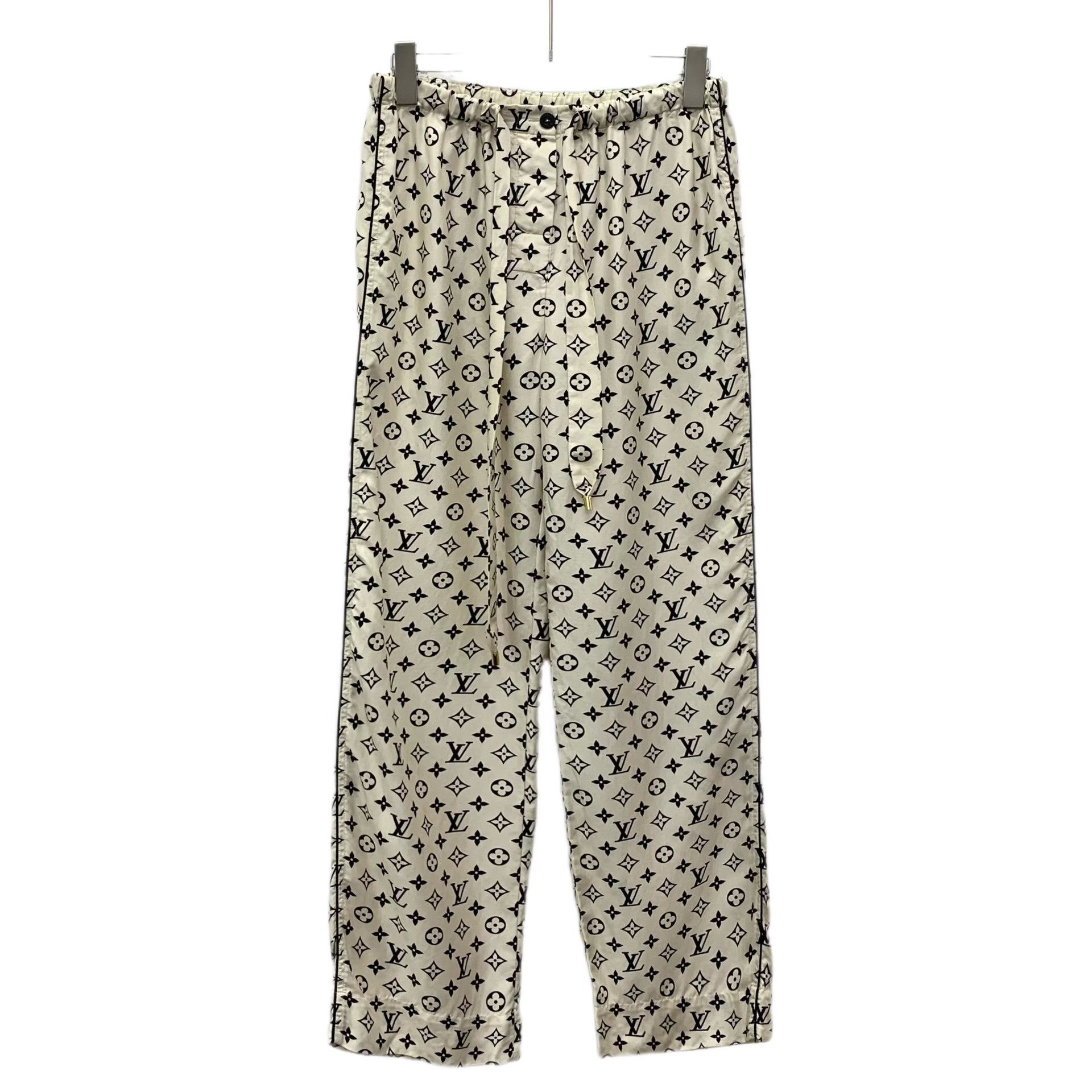 Louis Vuitton Louis Vuitton Monogram Silk Pants 36 Size 26" / US 2 / IT 38 - 2 Thumbnail