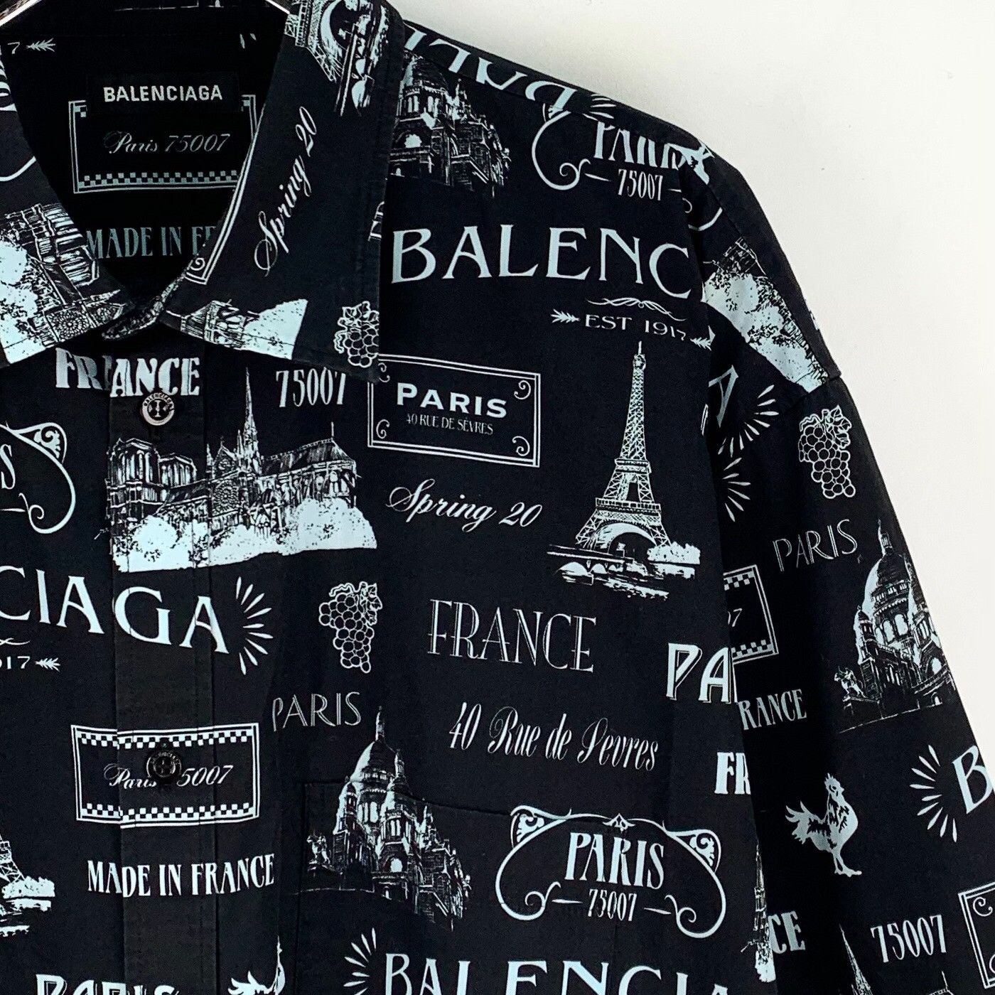 Balenciaga Balenciaga Paris Graffiti Short Sleeve Shirt 41 Size US L / EU 52-54 / 3 - 4 Thumbnail