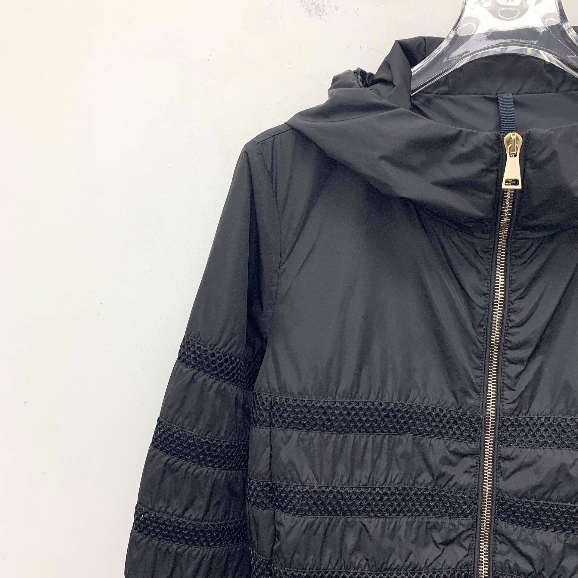 Moncler Moncler Truguet Mesh Hooded Jacket Size 0 Size XS / US 0-2 / IT 36-38 - 4 Thumbnail