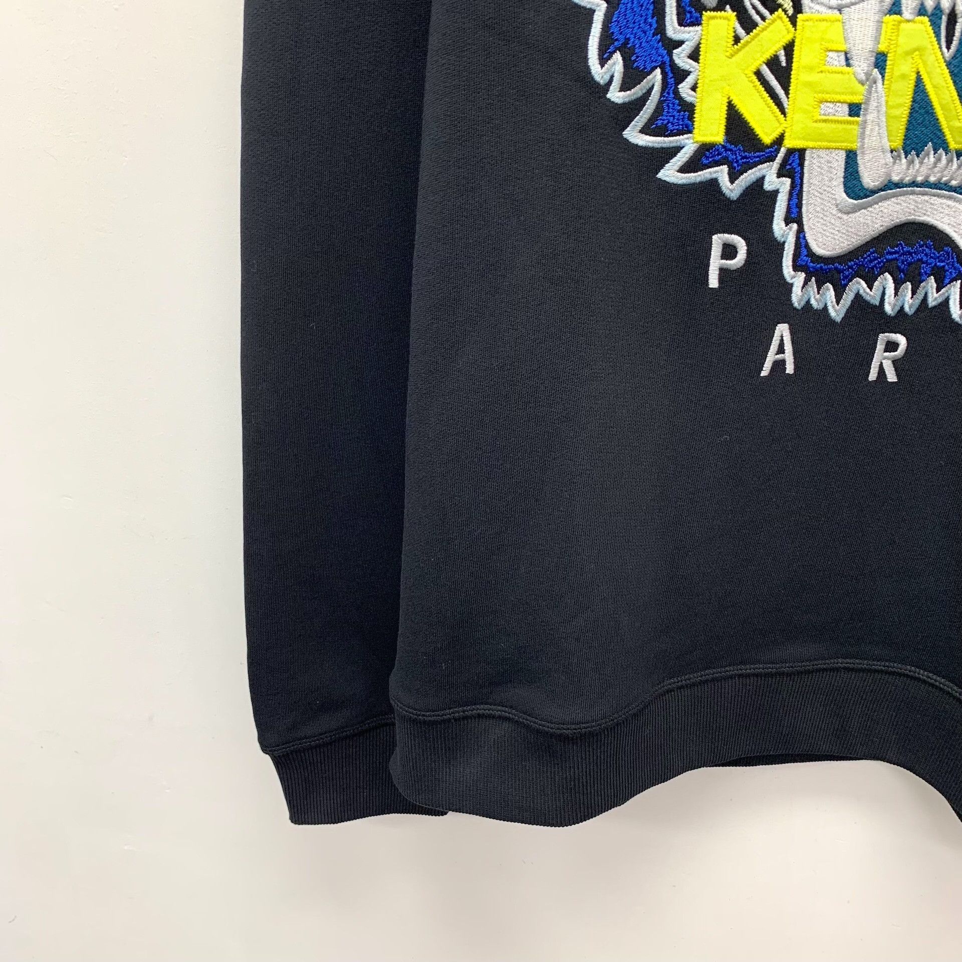 Kenzo Kenzo Tiger Head Embroidery Sweatshirt L Size US L / EU 52-54 / 3 - 5 Thumbnail