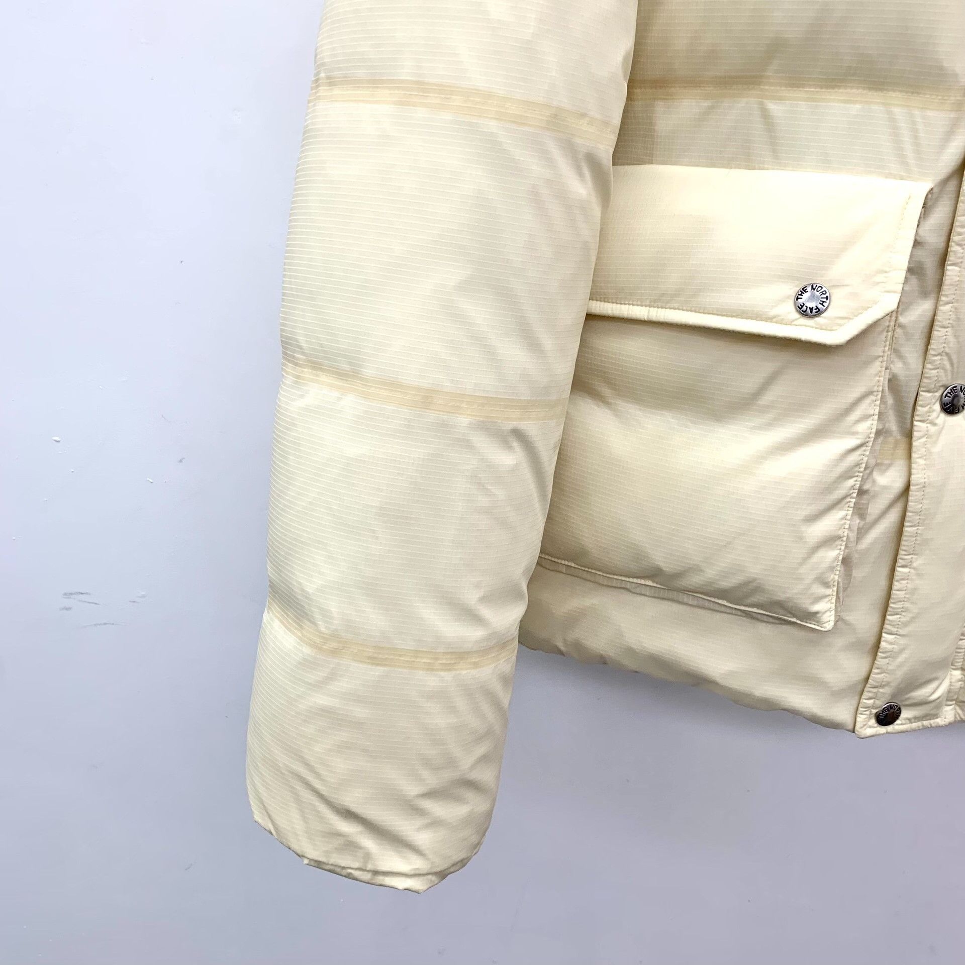 Gucci Gucci x The North Face Print Logo Down Jacket XXS Size US XXS / EU 40 - 5 Thumbnail