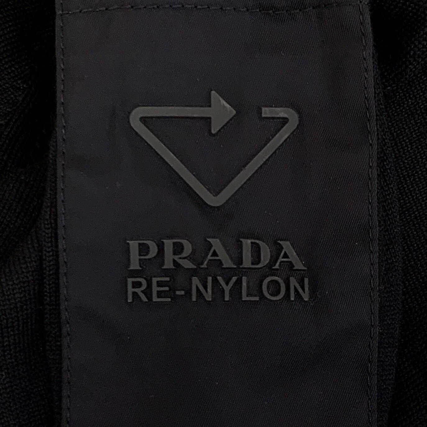 Prada Prada Triangle Logo Re-Nylon Knit Sweater Size 50 Size US M / EU 48-50 / 2 - 8 Thumbnail