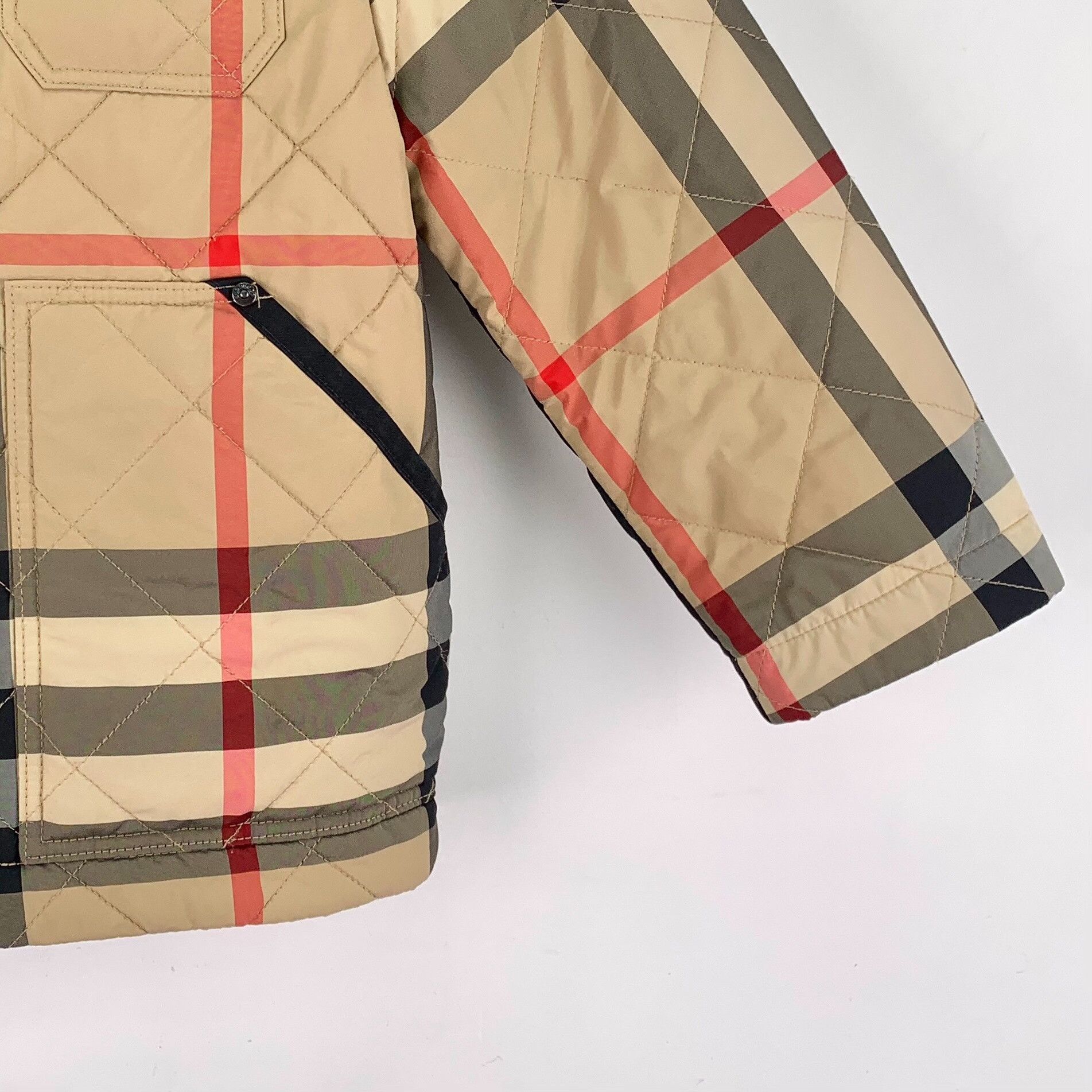 Burberry Burberry Check Quilted Contrast Collar Jacket 6Y Size US XXS / EU 40 - 5 Thumbnail