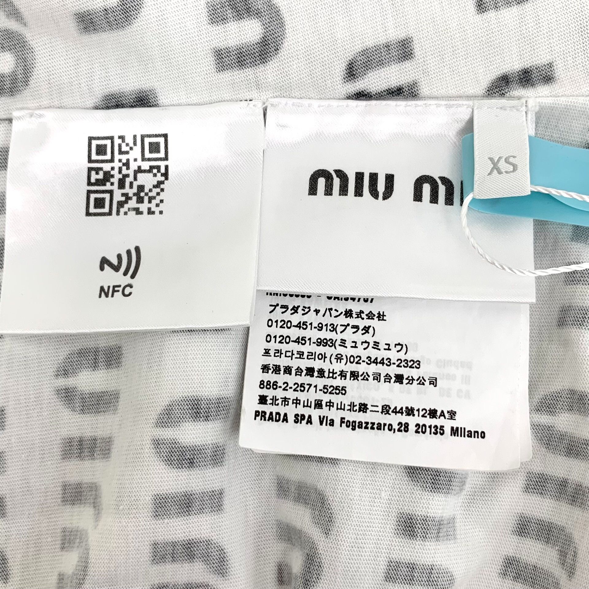 Miu Miu Miu Miu All-Over Logo Print T-Shirt XS Size XS / US 0-2 / IT 36-38 - 7 Thumbnail