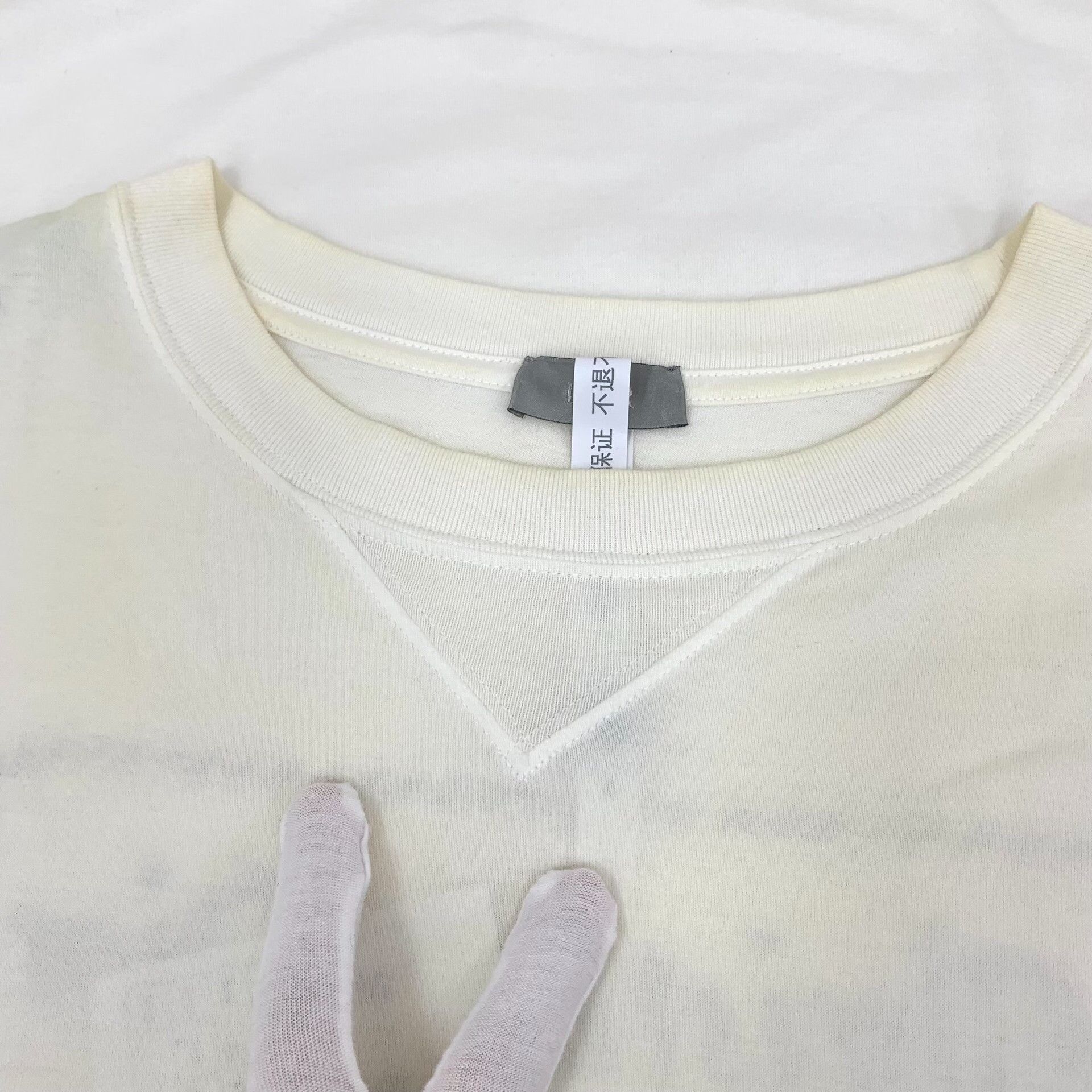 Dior Dior 1947 Embroidered Pocket T-Shirt Size L Size US L / EU 52-54 / 3 - 10 Thumbnail