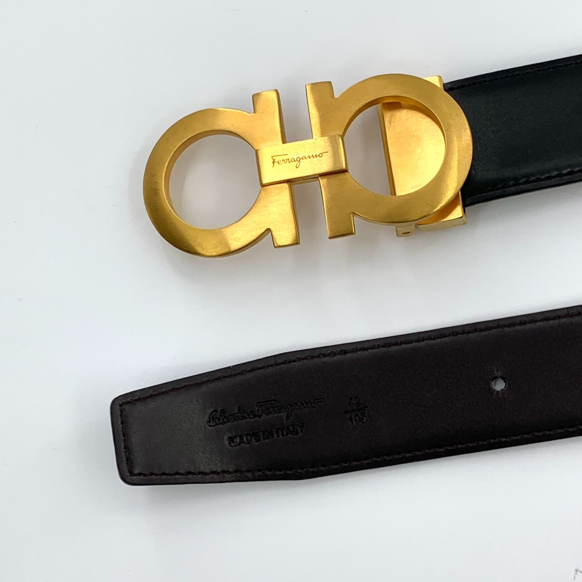 Salvatore Ferragamo Salvatore Ferragamo Gancini Logo Leather Belt 42 Size 42 - 6 Thumbnail