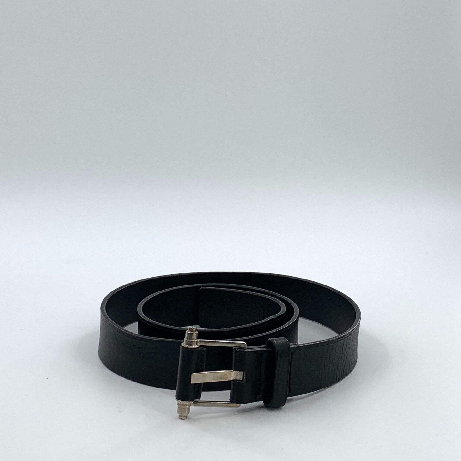 Givenchy Givenchy Smooth Buckle Leather Belt 42 Size 42 - 3 Thumbnail