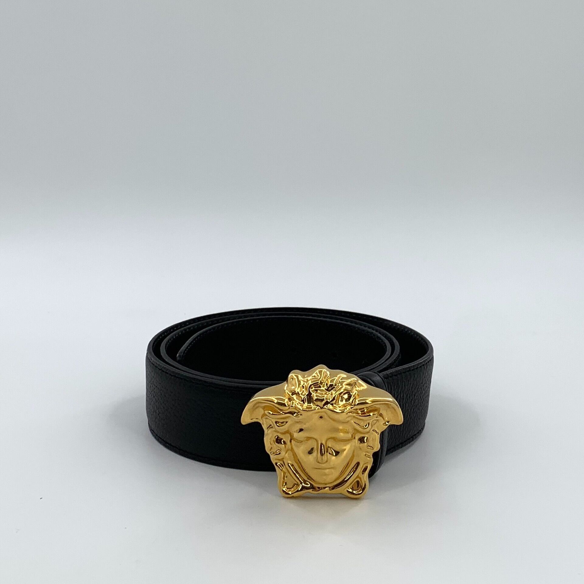 Versace Versace Gold Medusa Buckle Pebbled Leather Belt 104cm Size ONE SIZE - 2 Thumbnail