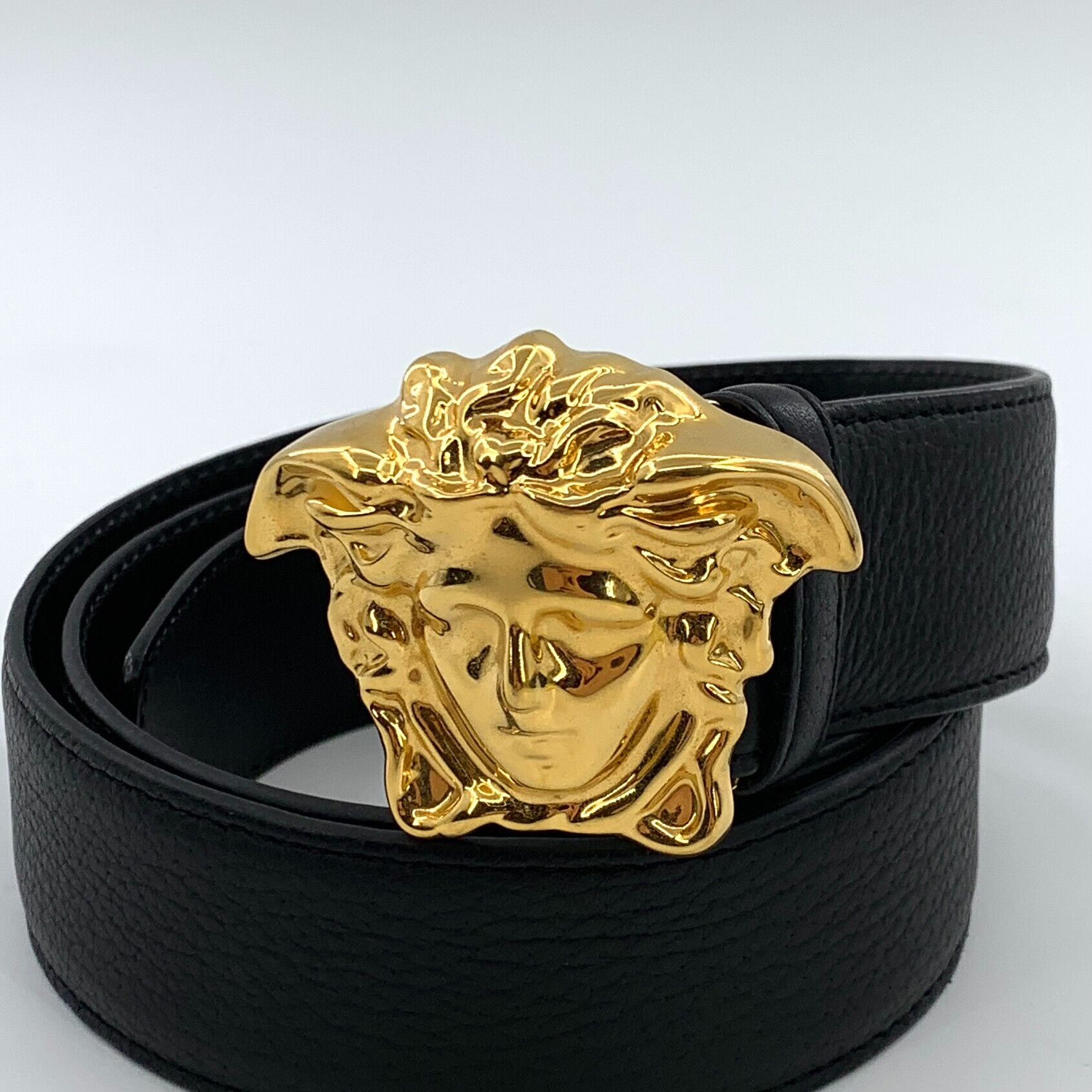 Versace Versace Gold Medusa Buckle Pebbled Leather Belt 104cm Size ONE SIZE - 4 Thumbnail
