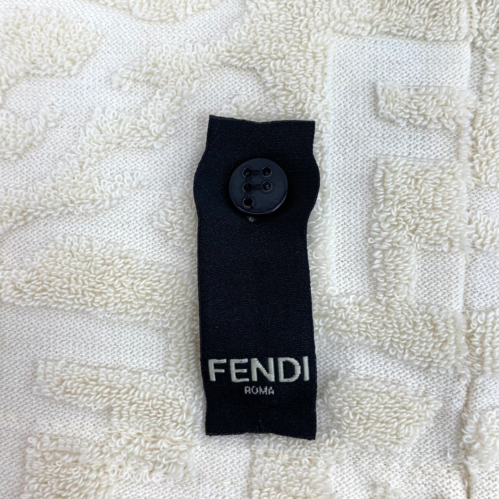 Fendi Fendi Embossed FF Logo Terry T-Shirt XXL Size US XXL / EU 58 / 5 - 6 Thumbnail
