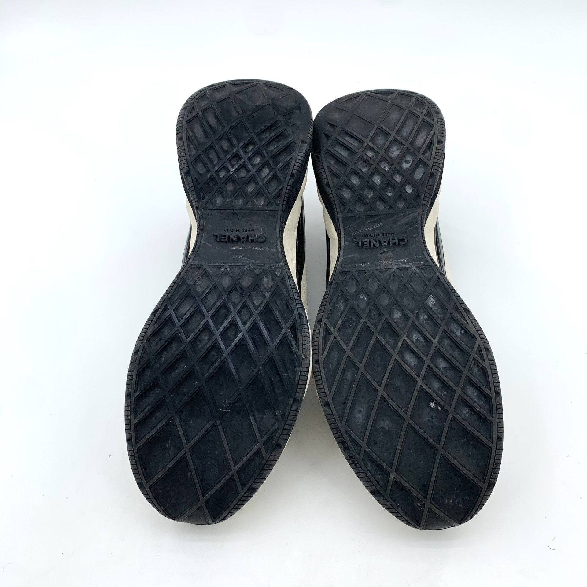 Chanel Chanel Bicolor Low-Top Sneakers Size 43 Size US 10 / EU 43 - 6 Thumbnail