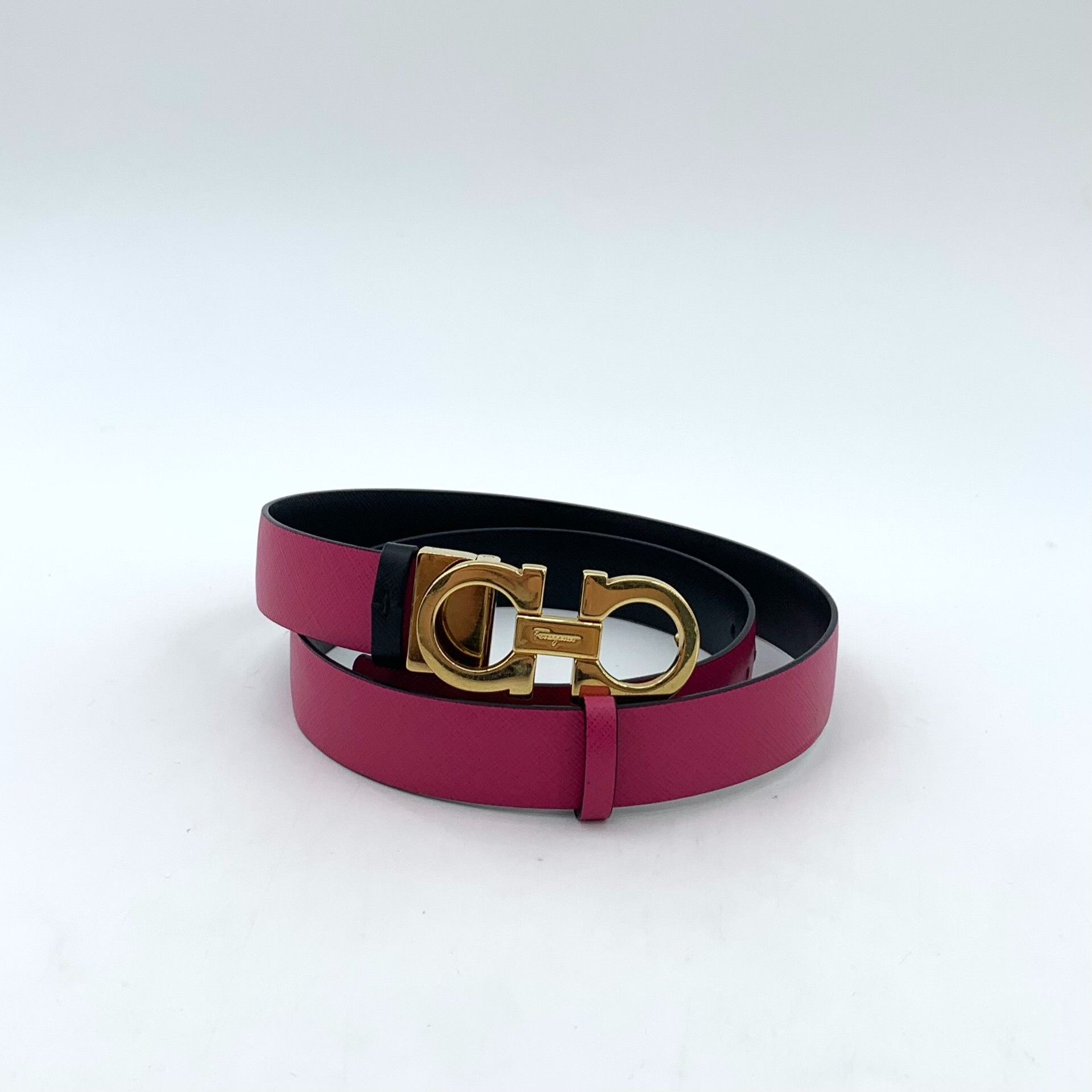 Salvatore Ferragamo Salvatore Ferragamo Gancini Fuchsia Leather Belt 92cm Size ONE SIZE - 2 Thumbnail