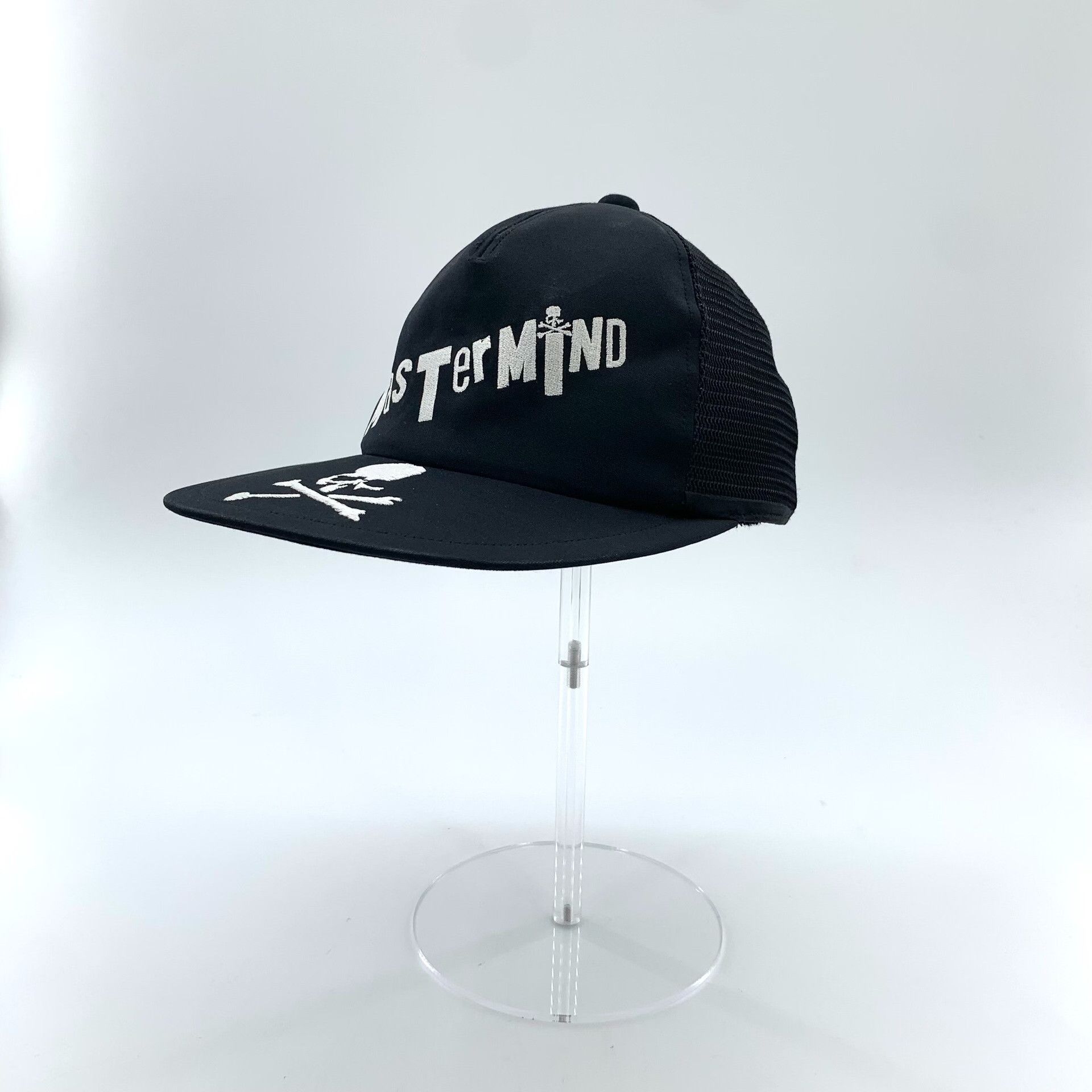 Mastermind World Mastermind World Embroidered Skull Trucker Hat S Size ONE SIZE - 4 Thumbnail