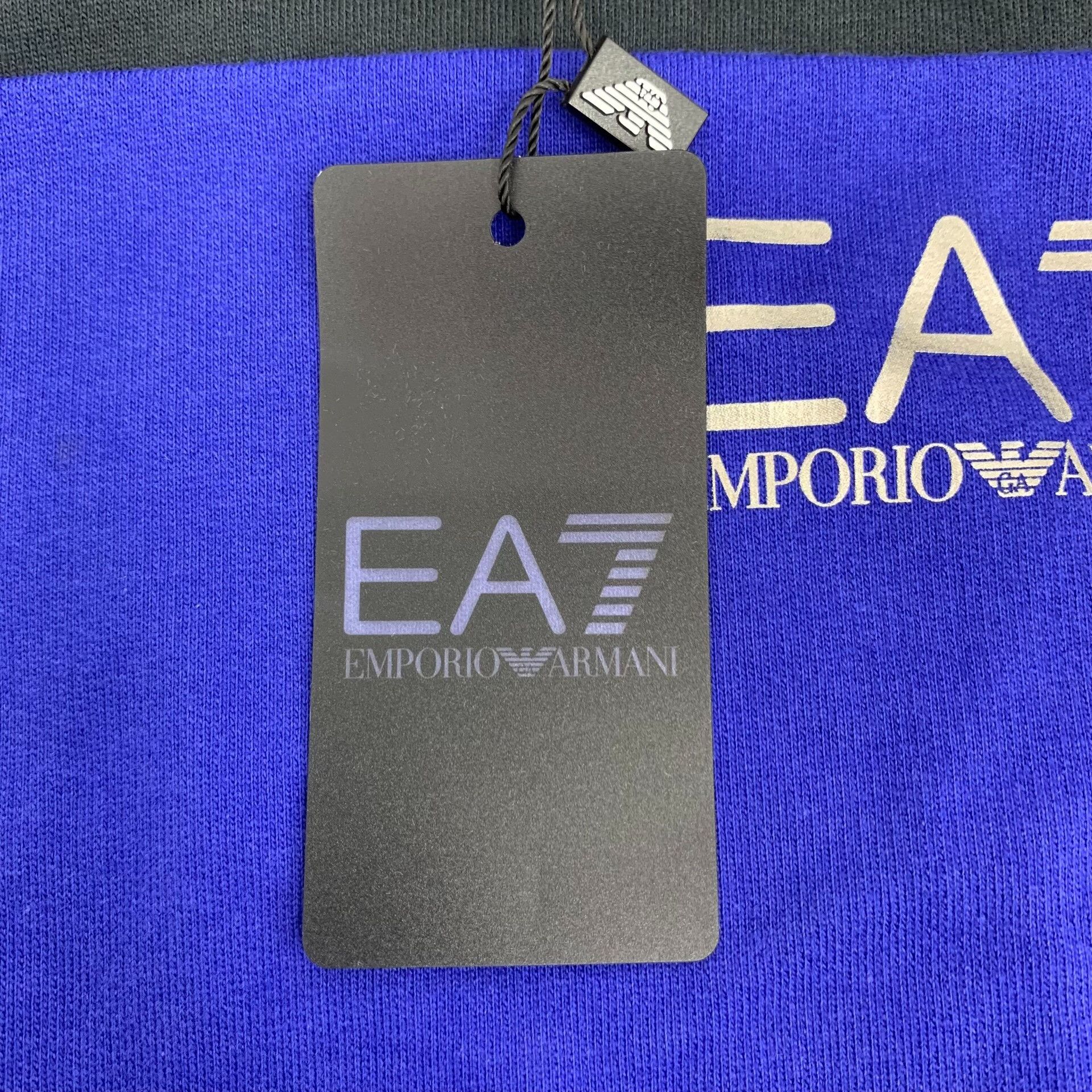 Emporio Armani EA7 Emporio Armani Colorblock Logo Sweatshirt XL Size US XL / EU 56 / 4 - 7 Thumbnail