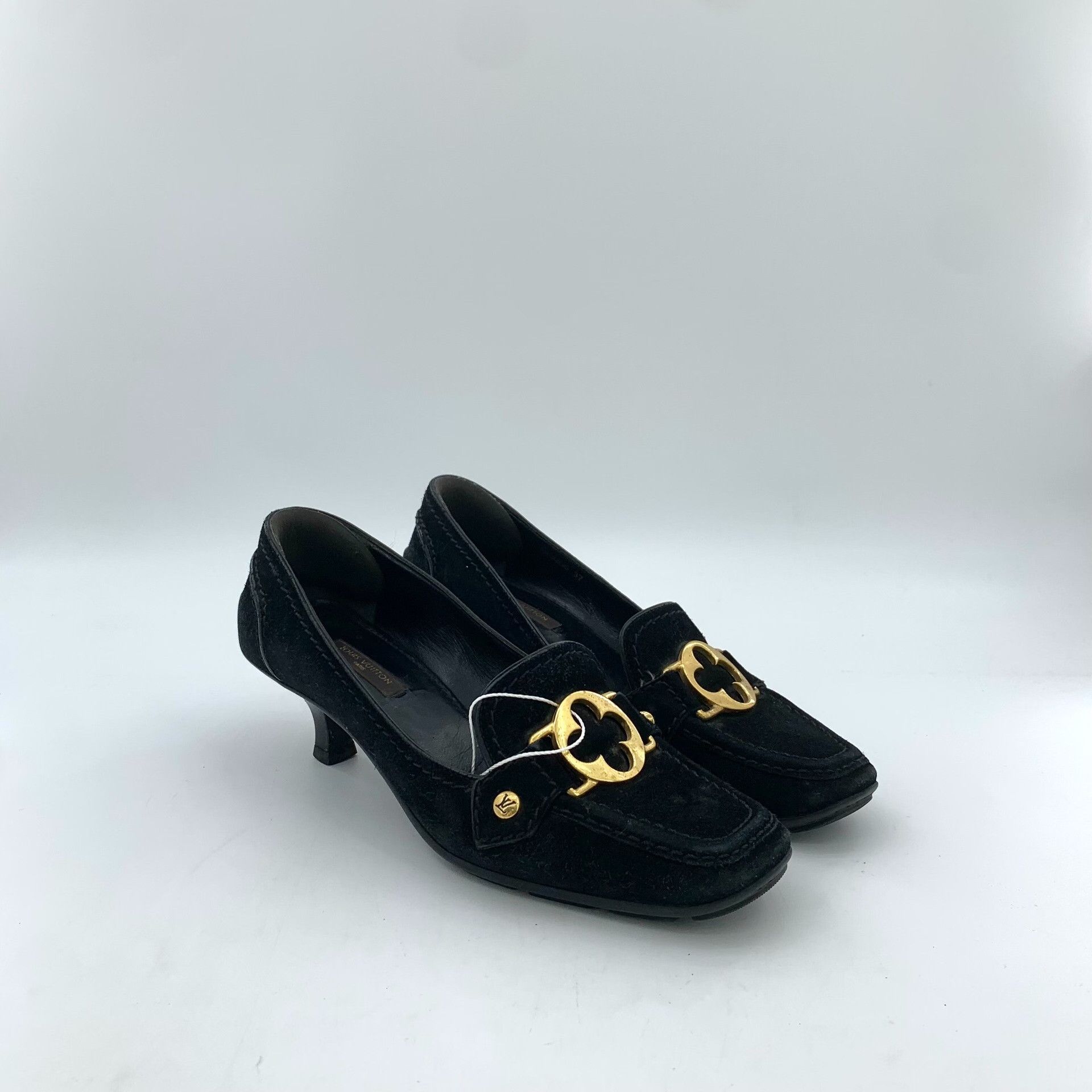 Louis Vuitton Louis Vuitton Suede Buckle Heels IT 37 Size US 7 / IT 37 - 3 Thumbnail