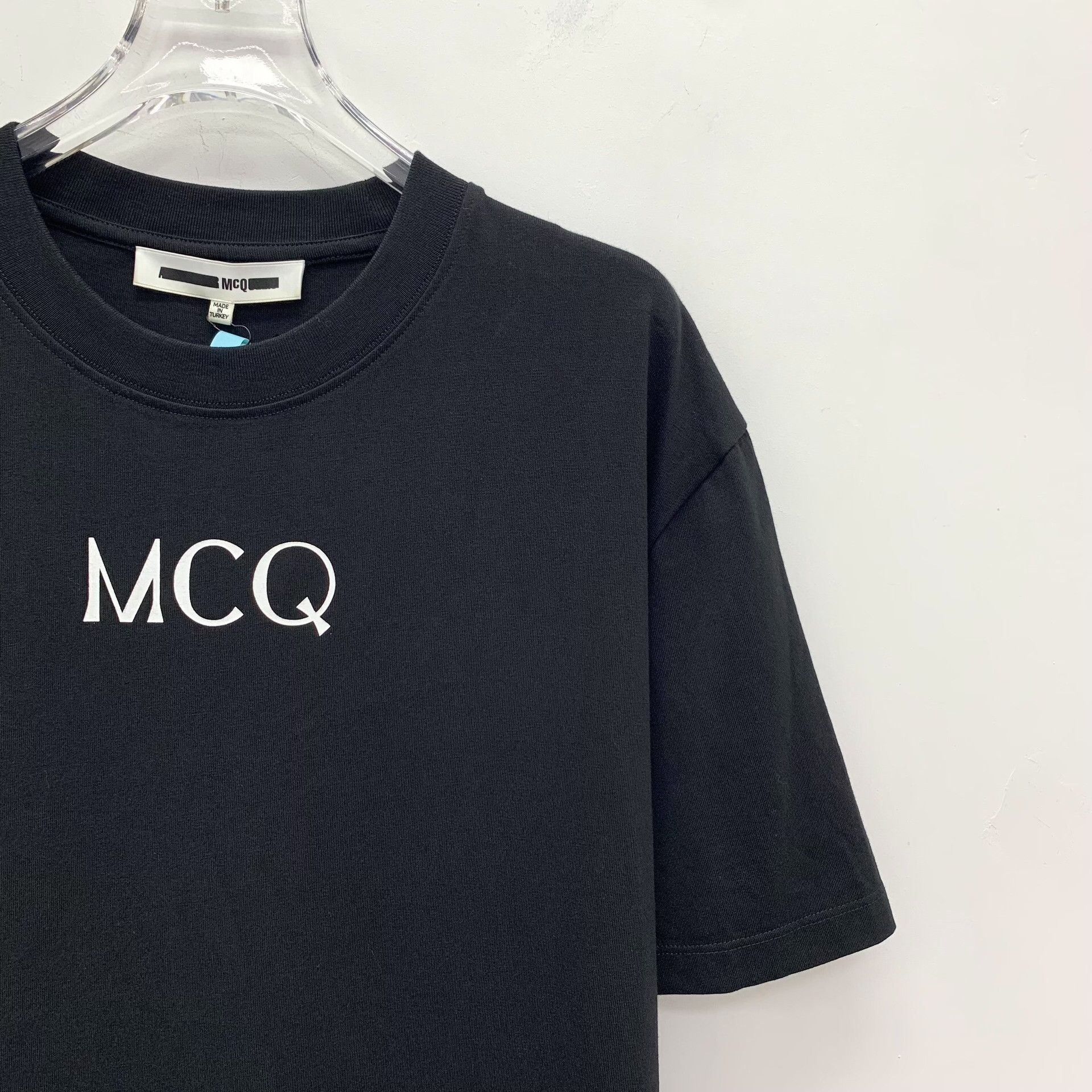 McQ Alexander McQueen MCQ Alexander McQueen Logo Print Cotton T-Shirt Size S Size US S / EU 44-46 / 1 - 4 Thumbnail