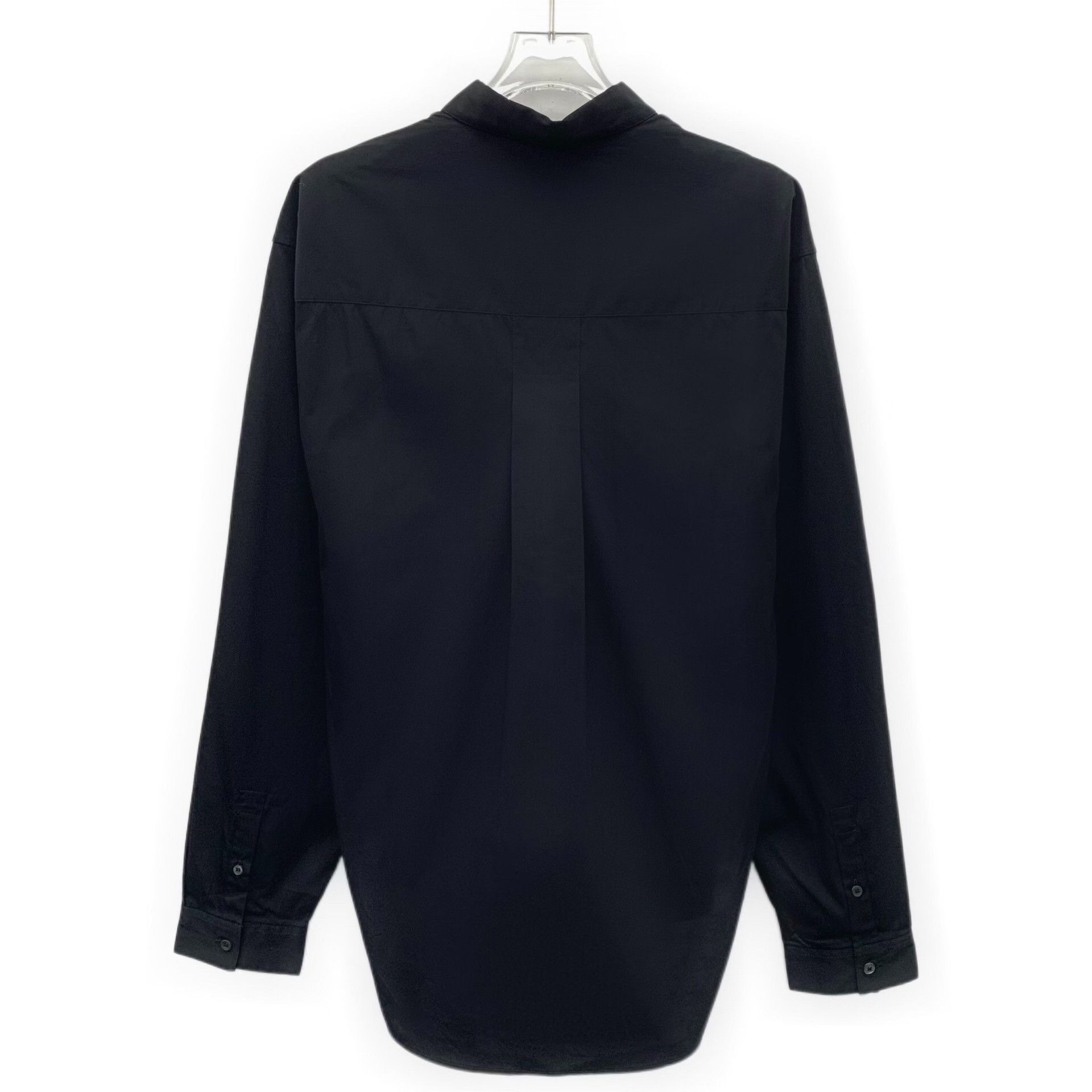 Dolce & Gabbana Dolce & Gabbana Crown Embroidered Shirt Size 42 / 16.5 Size US L / EU 52-54 / 3 - 3 Thumbnail