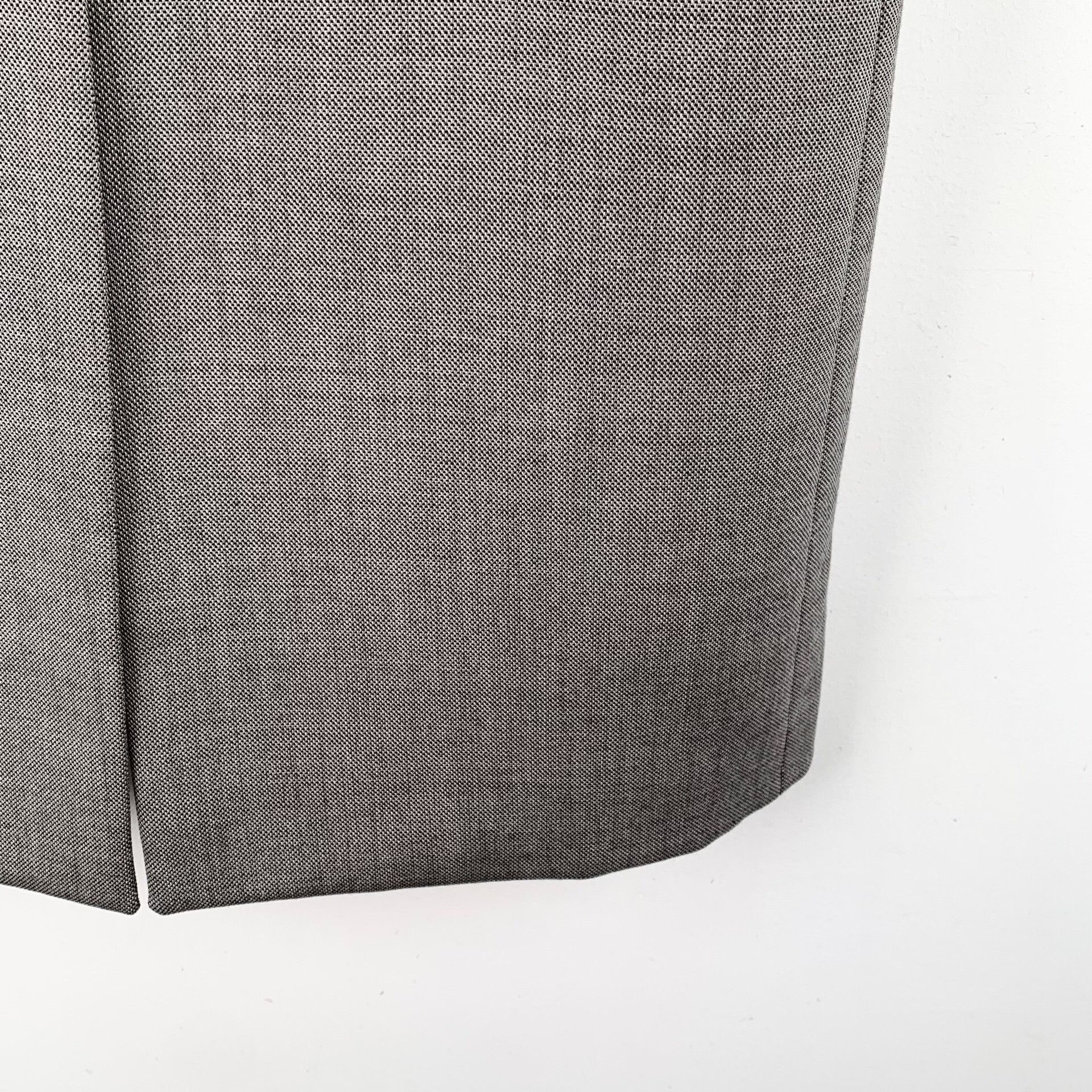 Louis Vuitton Louis Vuitton Monogram Lined Tailored Vest 36 Size XS / US 0-2 / IT 36-38 - 5 Thumbnail