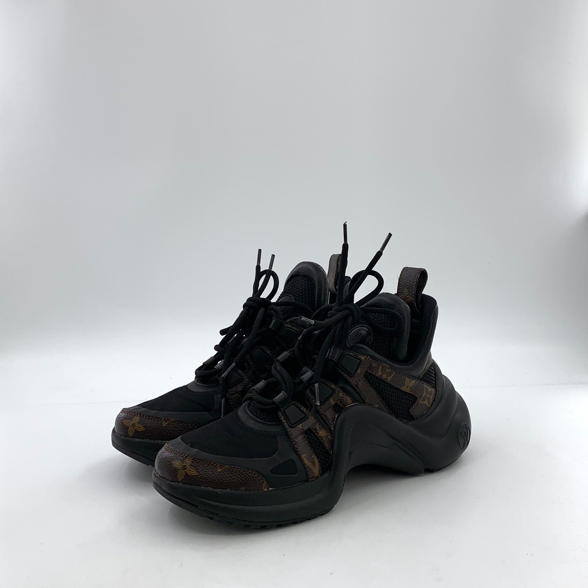 Louis Vuitton Louis Vuitton Monogram Archlight Sneakers 37 Size US 7 / IT 37 - 2 Thumbnail