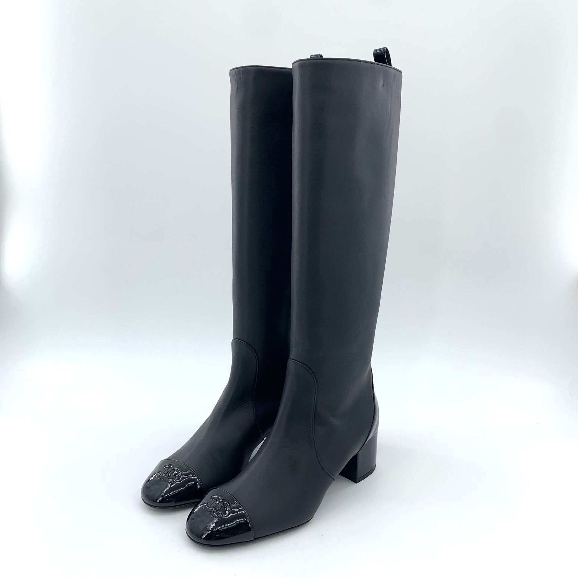 Chanel Chanel Patent Toe Calfskin Boots 37 Size US 7 / IT 37 - 2 Thumbnail