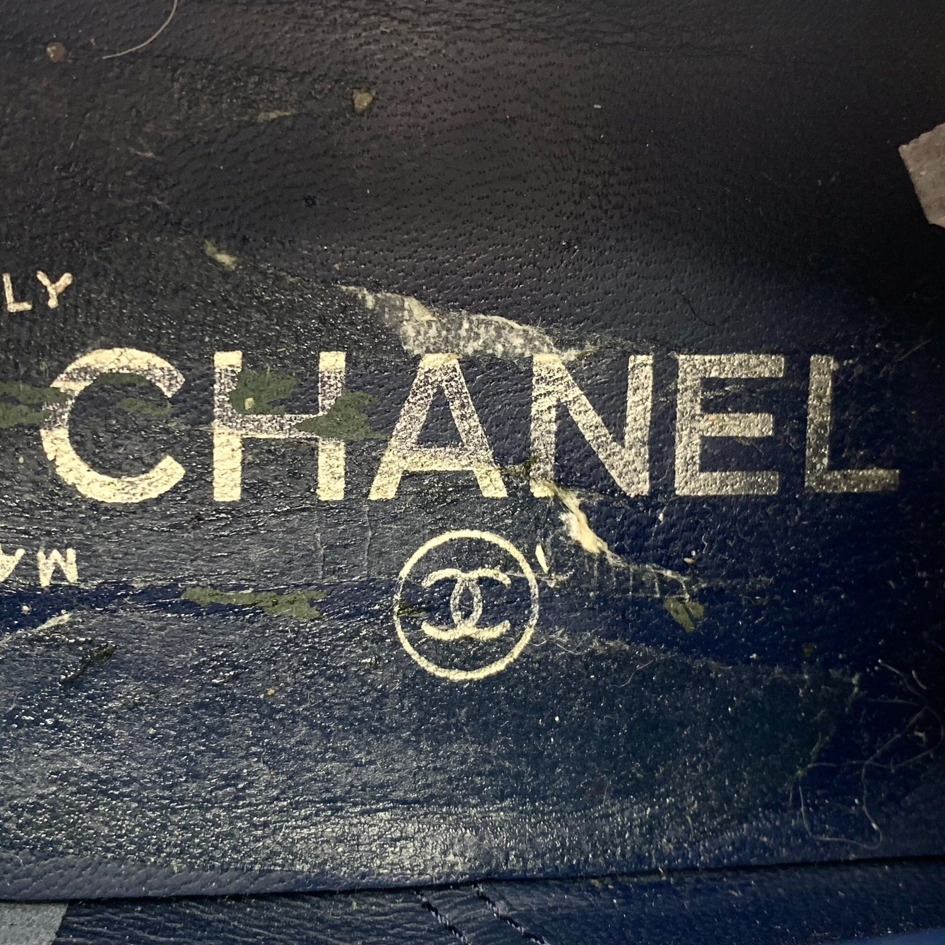 Chanel Chanel Tweed Pearl Trim Flats Size 37.5 Size US 7.5 / IT 37.5 - 8 Thumbnail