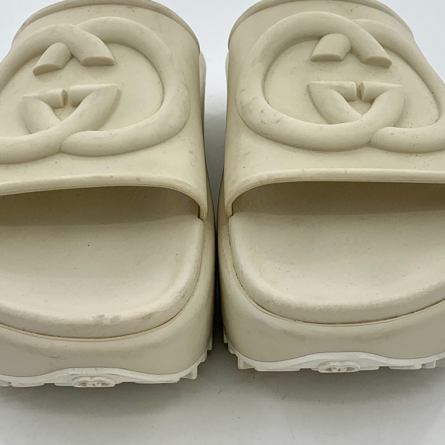 Gucci Gucci Interlocking G Platform Sandals Size 38 Size US 8 / IT 38 - 10 Thumbnail