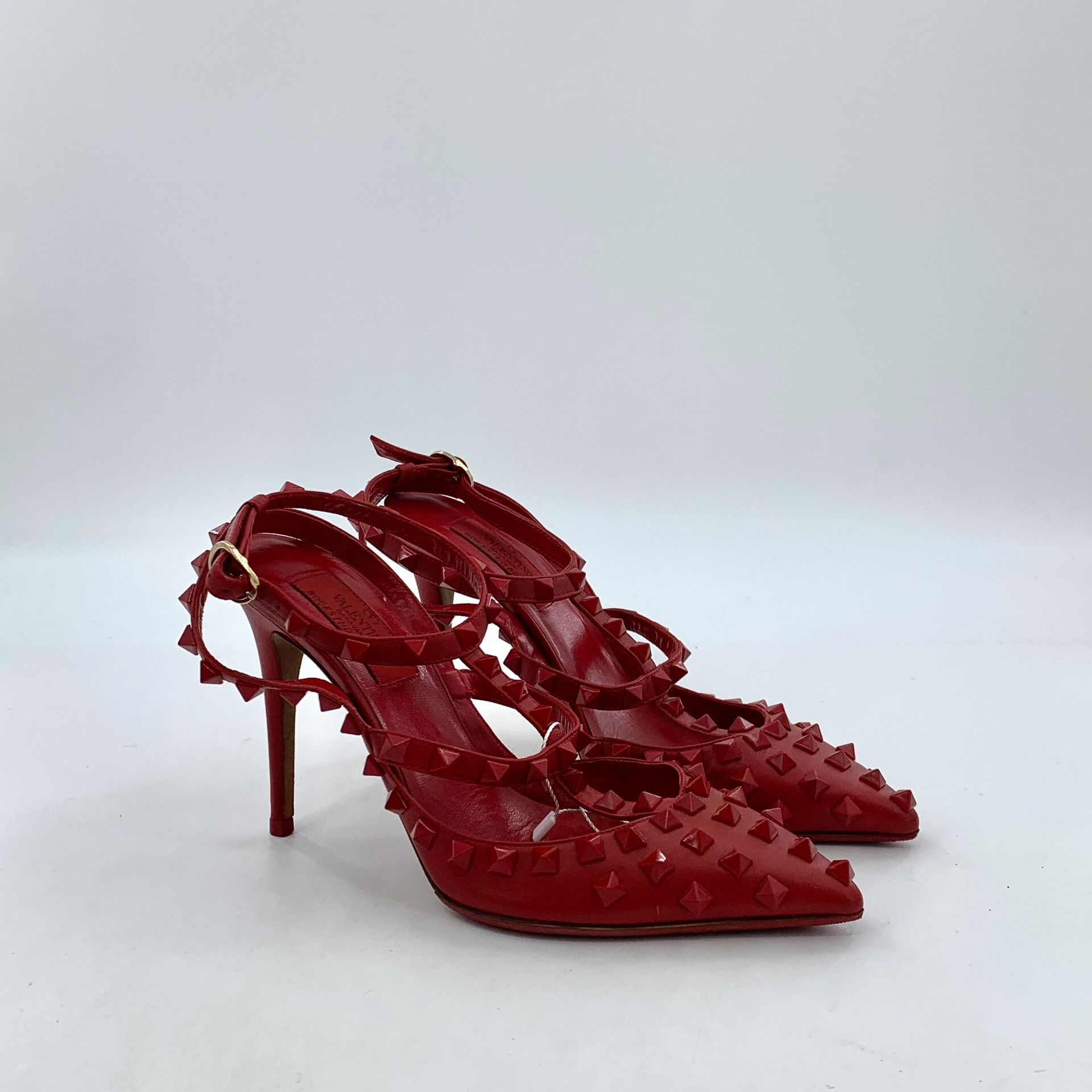 Valentino Valentino Rockstud Rouge Pointed Toe Heels 36.5 Size US 6.5 / IT 36.5 - 3 Thumbnail