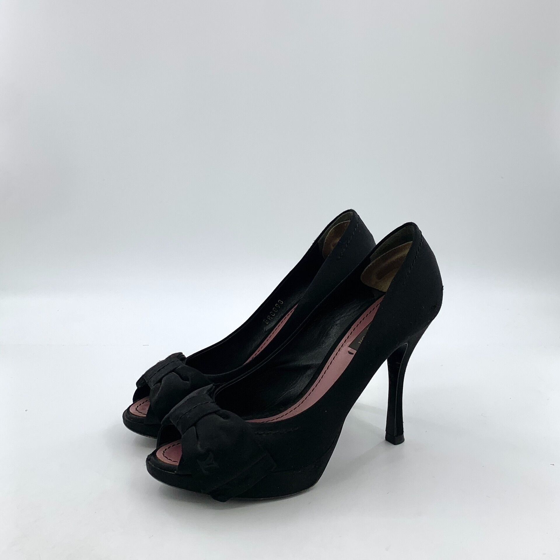 Louis Vuitton Louis Vuitton Satin Bow Peep Toe Heels Size 36 Size US 6 / IT 36 - 2 Thumbnail