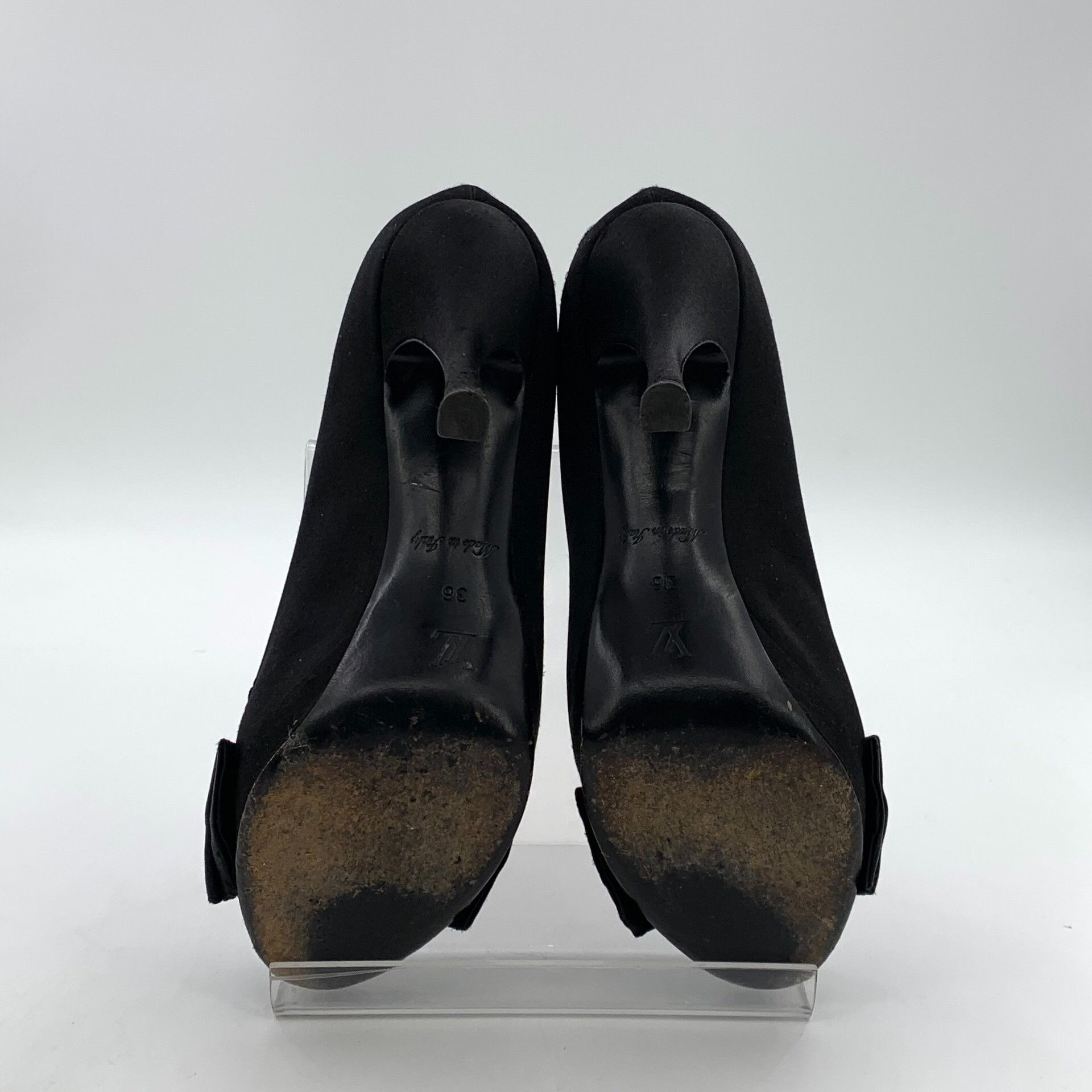 Louis Vuitton Louis Vuitton Satin Bow Peep Toe Heels Size 36 Size US 6 / IT 36 - 6 Thumbnail