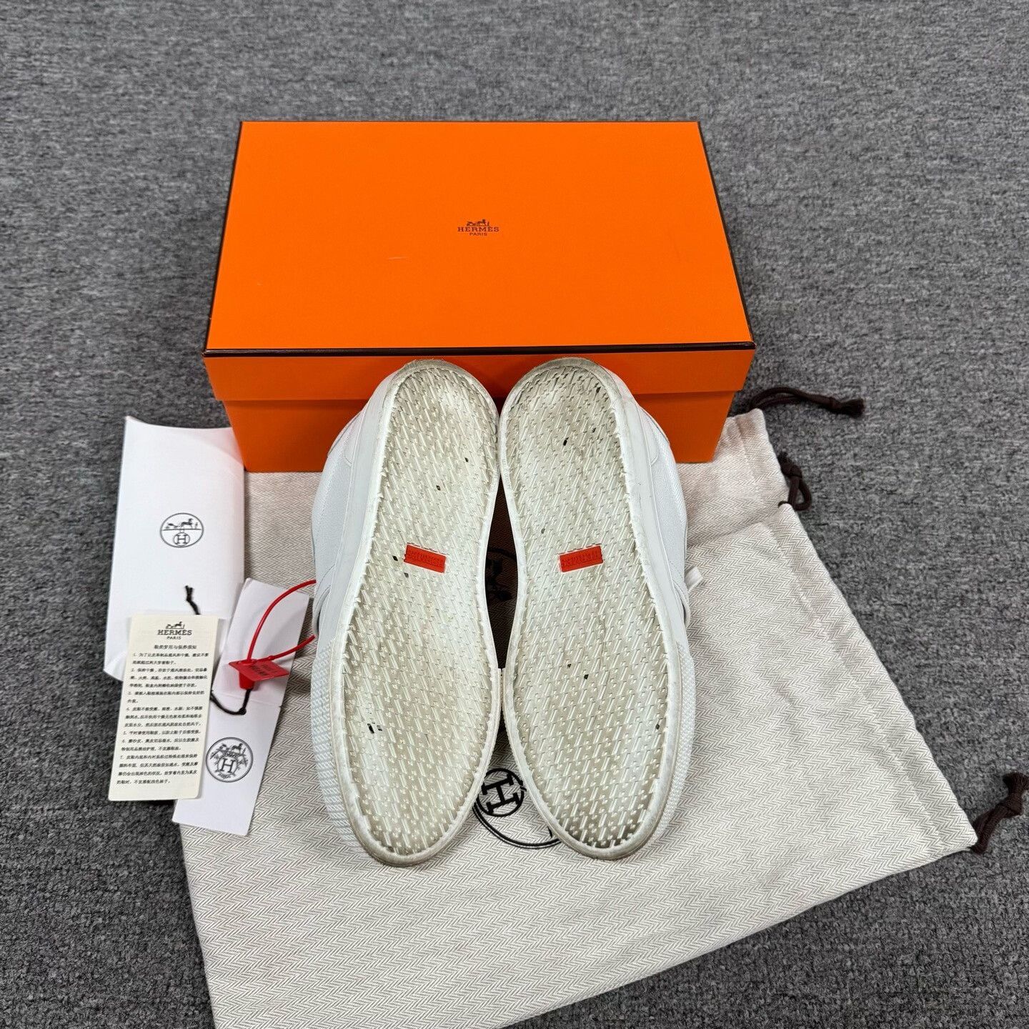 Hermes Hermes Kelly Buckle Day Sneakers IT 37.5 Size US 7.5 / IT 37.5 - 6 Thumbnail