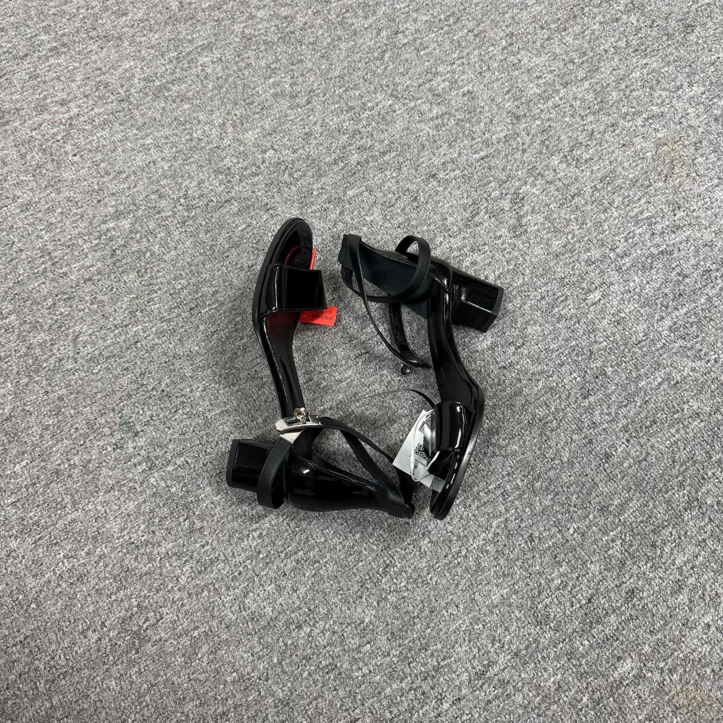 Hermes Hermes Patent Leather Block Heel Sandals 38 Size US 7 / IT 37 - 7 Thumbnail