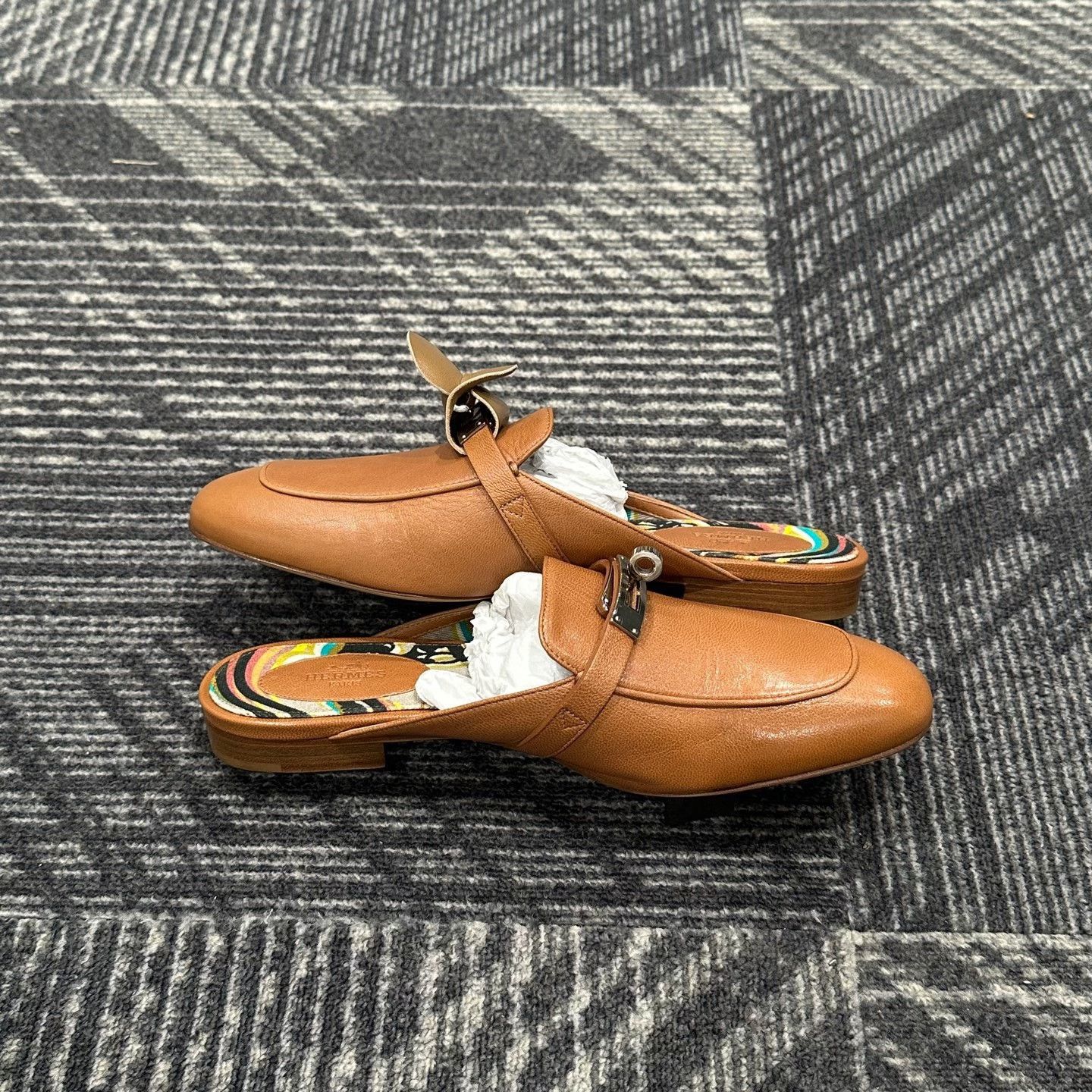 Hermes Hermes Kelly Leather Mules Size 38 Size US 8 / IT 38 - 6 Thumbnail
