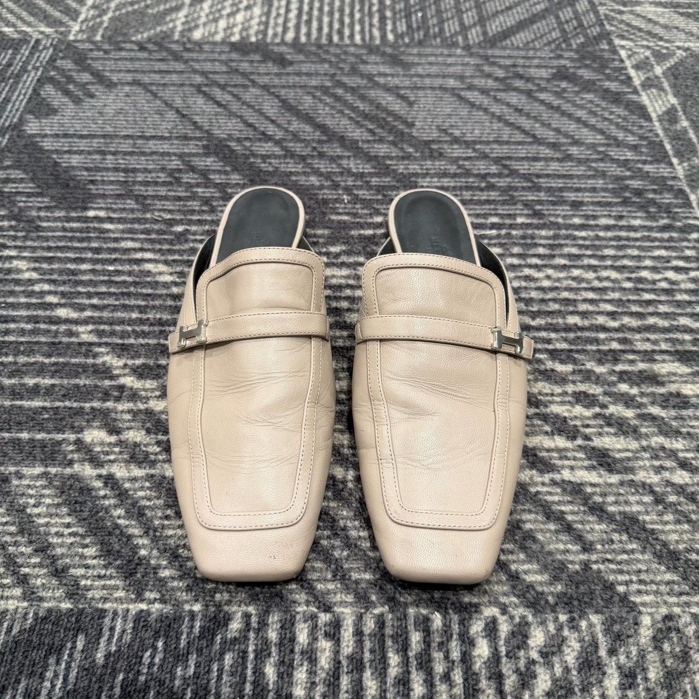 Hermes Hermes H Logo Groupie Mules 38 Size US 8 / IT 38 - 3 Thumbnail
