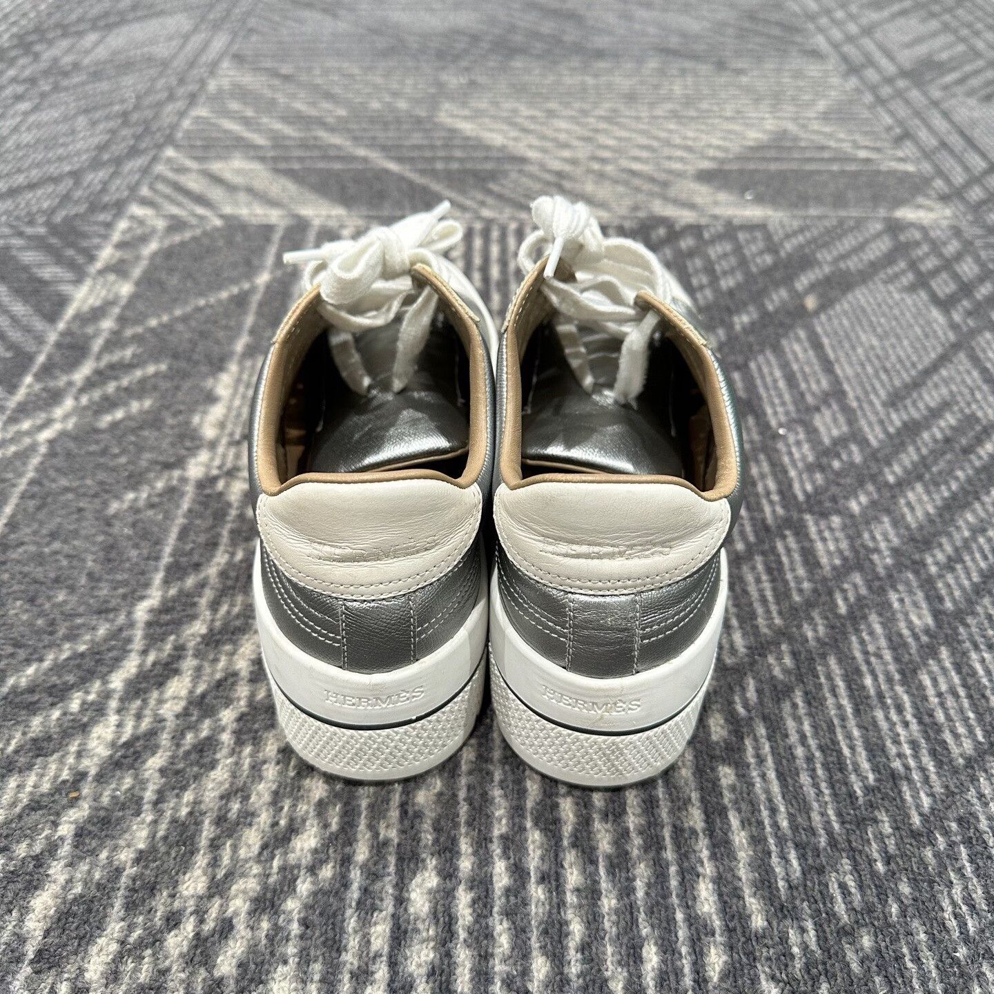 Hermes Hermes Silver Platform Low-Top Sneakers 37 Size US 7 / IT 37 - 4 Thumbnail