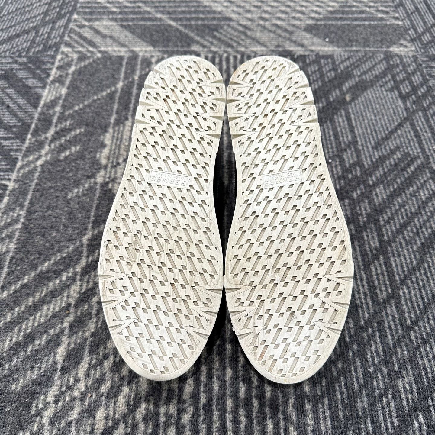 Hermes Hermes Silver Platform Low-Top Sneakers 37 Size US 7 / IT 37 - 7 Thumbnail