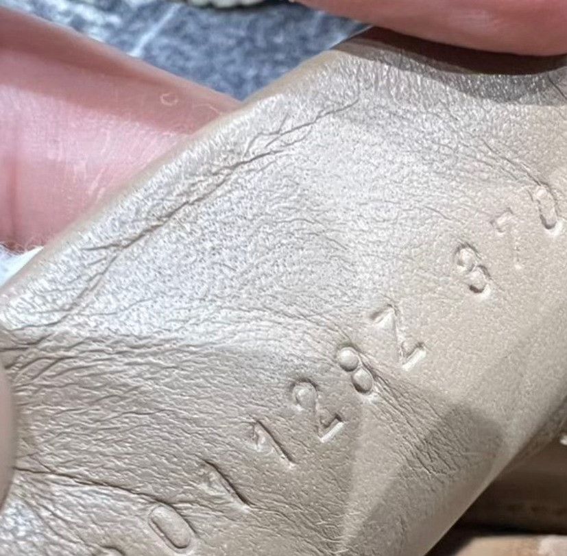Hermes Hermes Silver Platform Low-Top Sneakers 37 Size US 7 / IT 37 - 8 Thumbnail